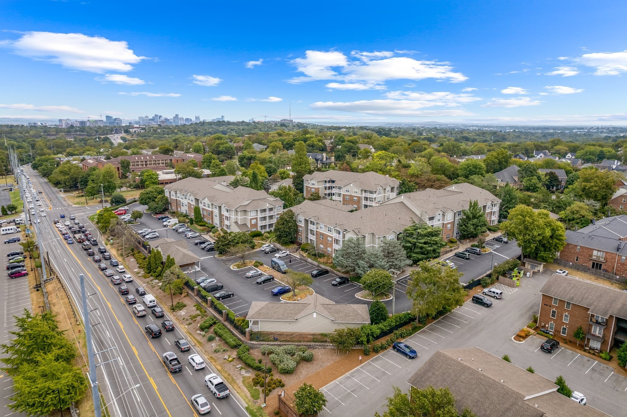 2025 Woodmont Blvd Unit: 209