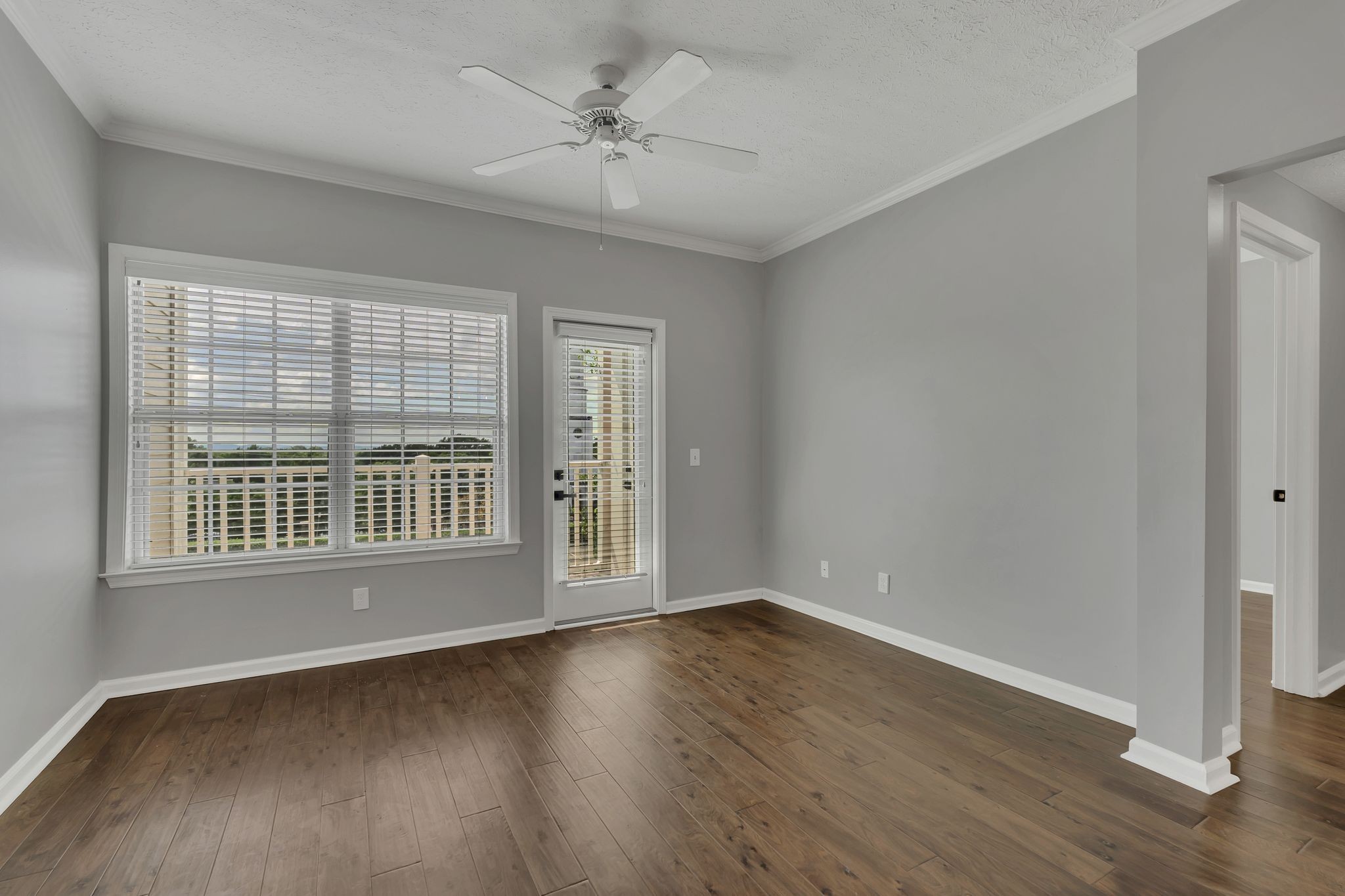 2025 Woodmont Blvd Unit: 209