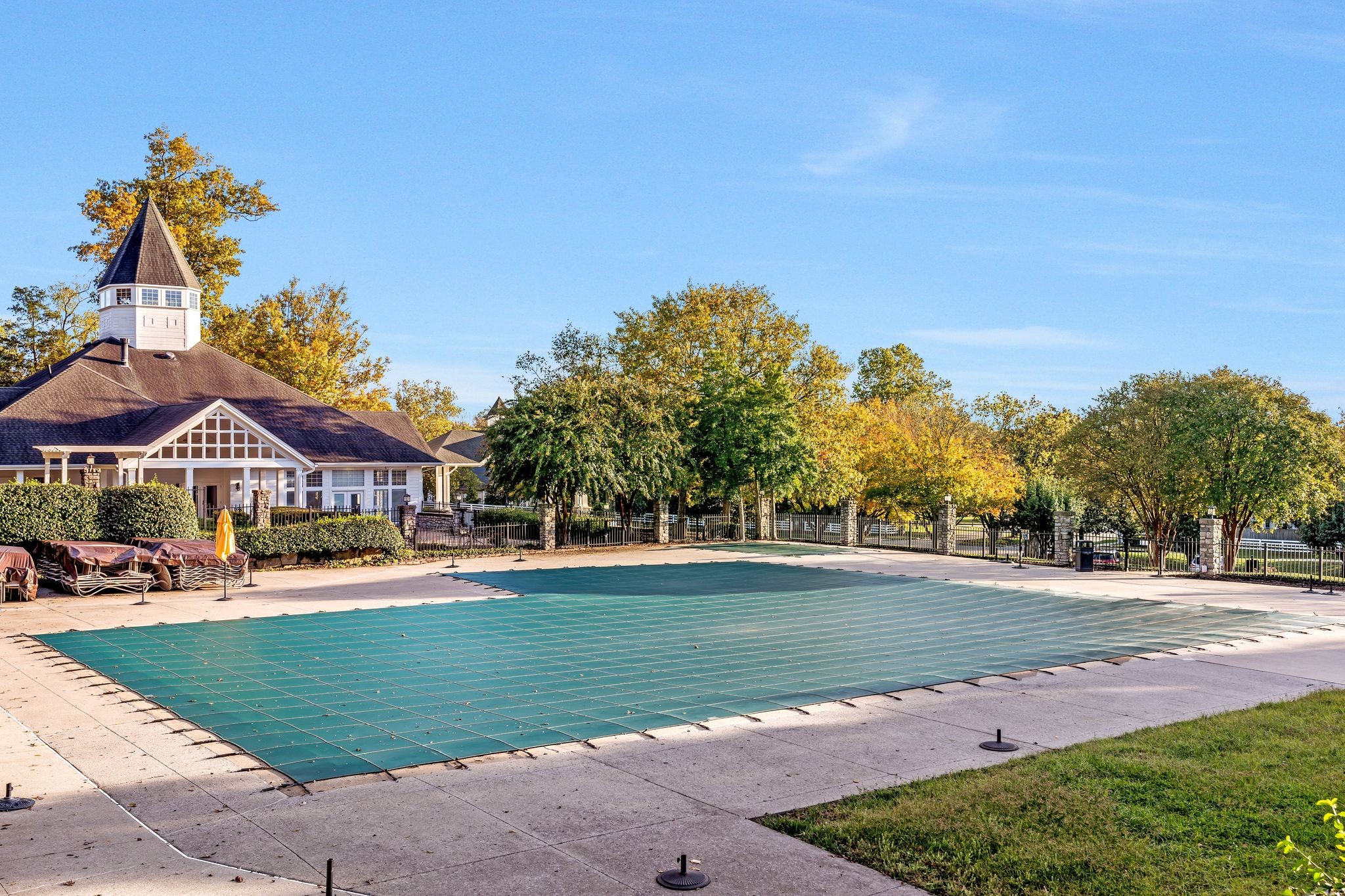 605 Clareece Park Pl