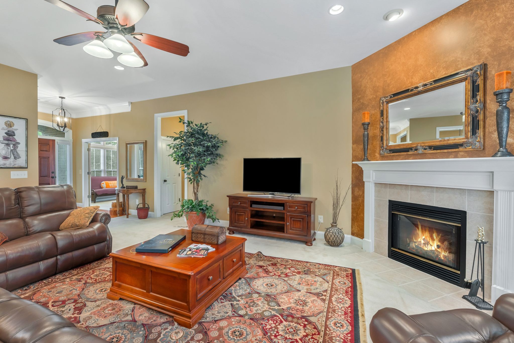 605 Clareece Park Pl