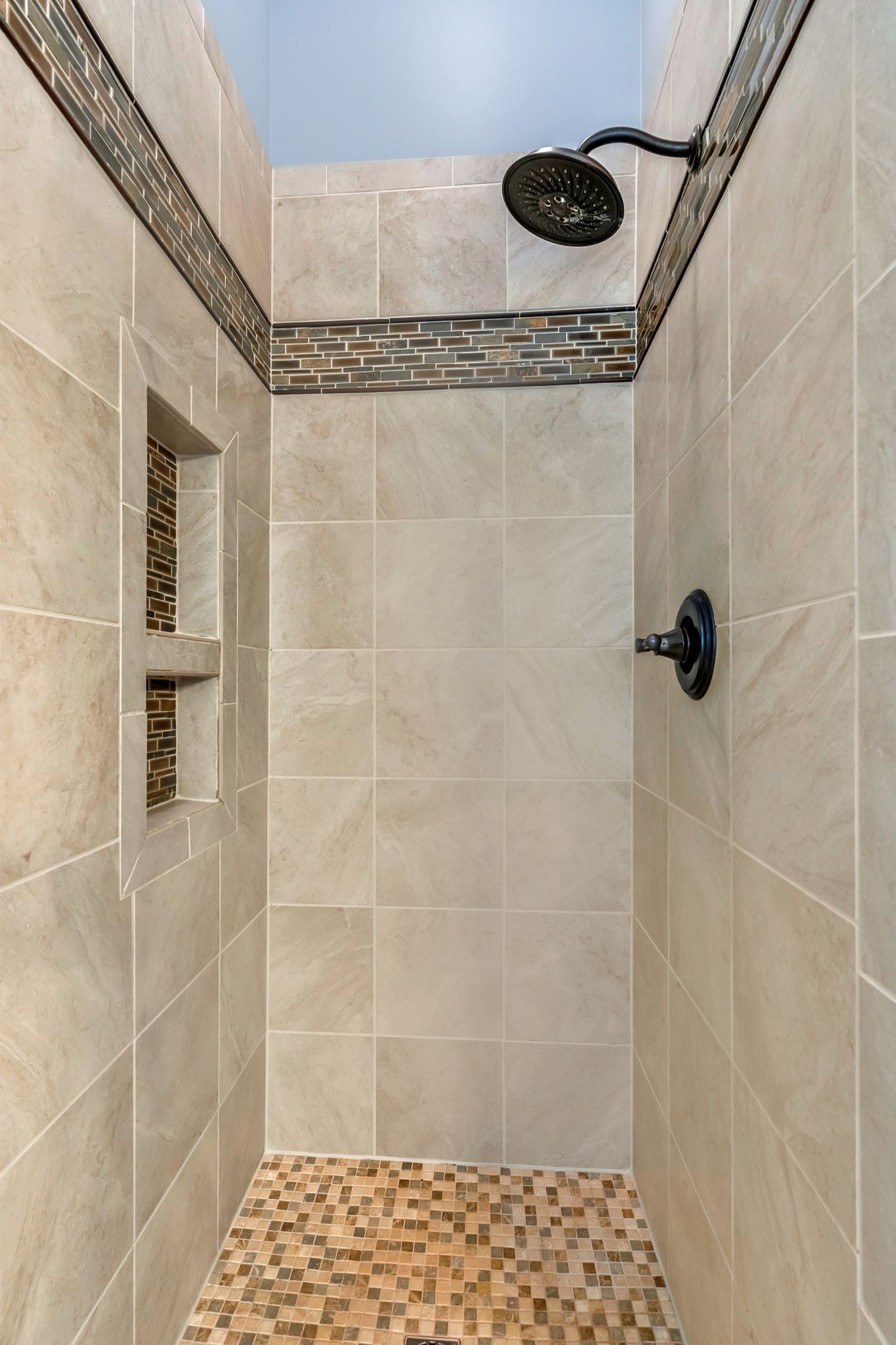 605 Clareece Park Pl