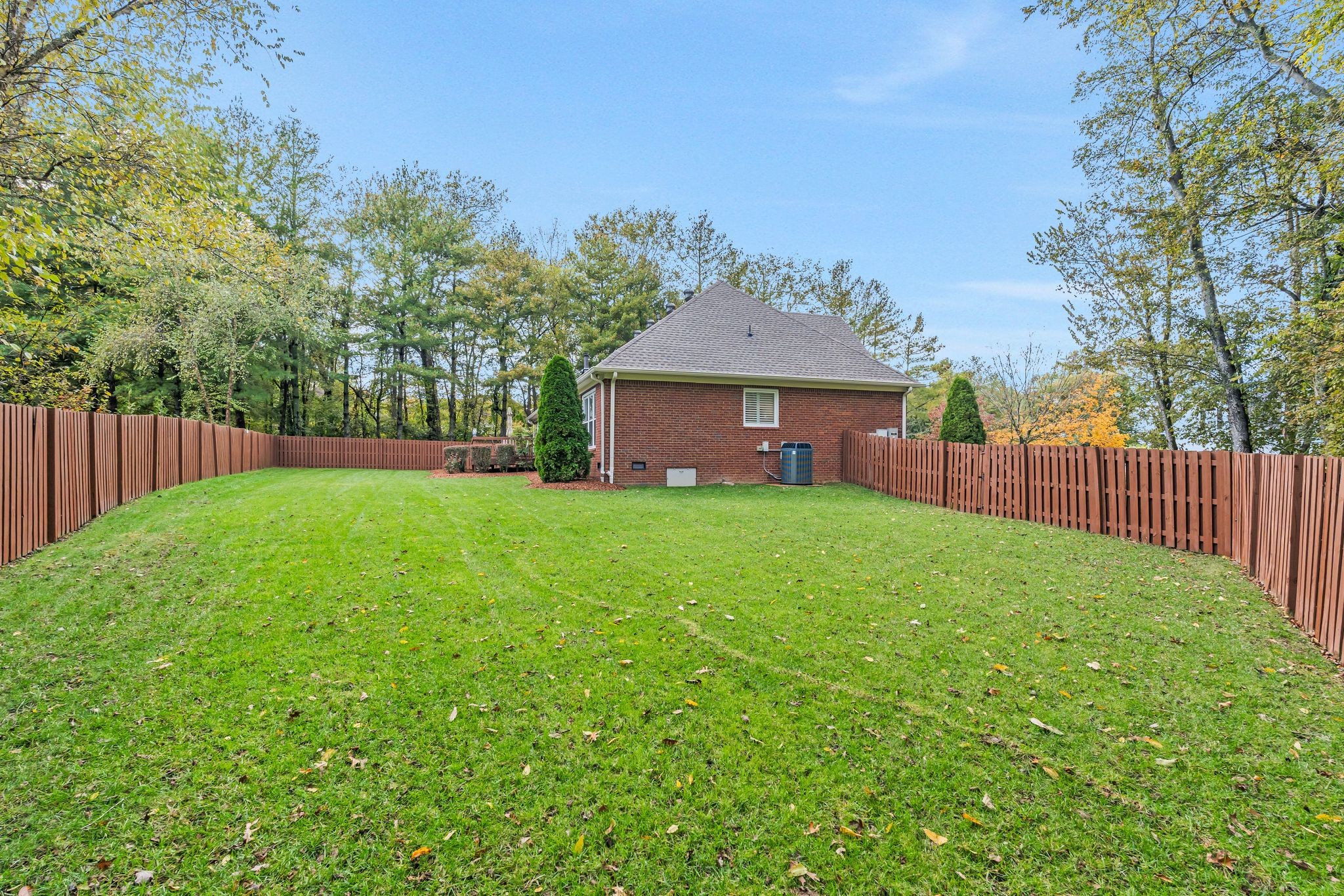 605 Clareece Park Pl