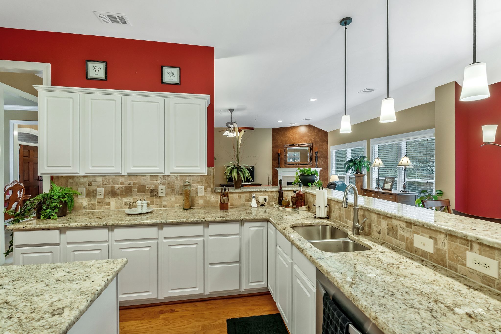 605 Clareece Park Pl