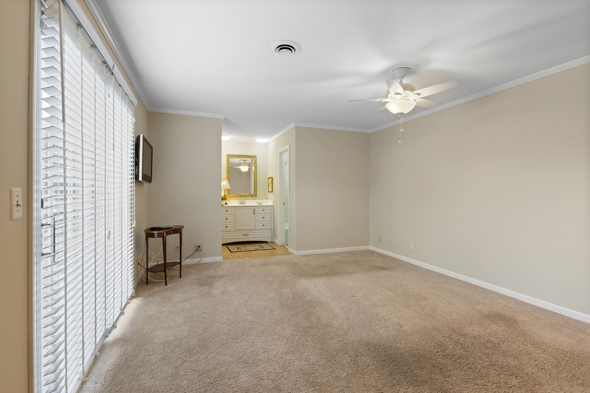 8207 Sawyer Brown Rd Unit: M1