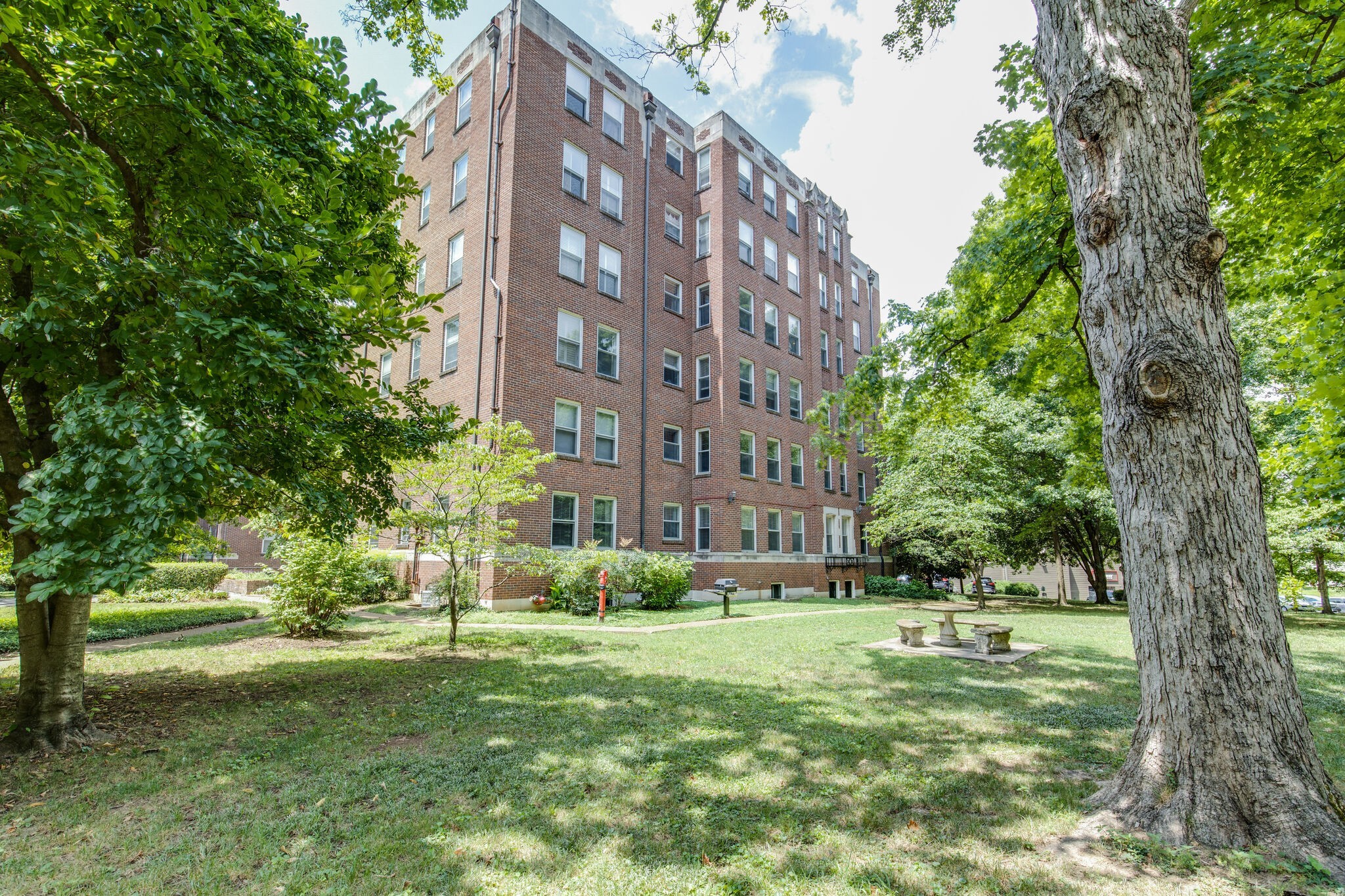 4225 Harding Pike Unit: 603