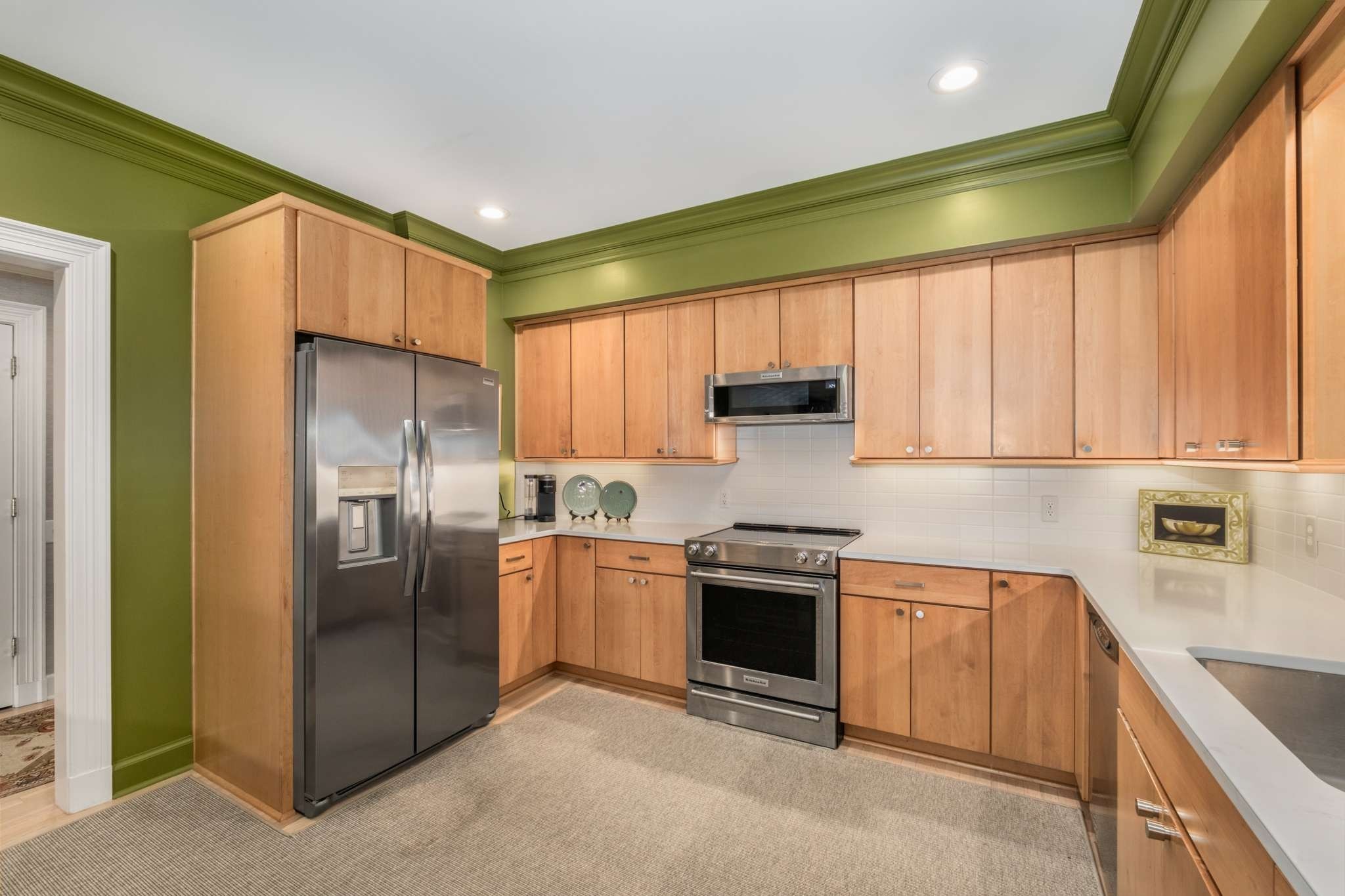 3737 West End Ave Unit: 201