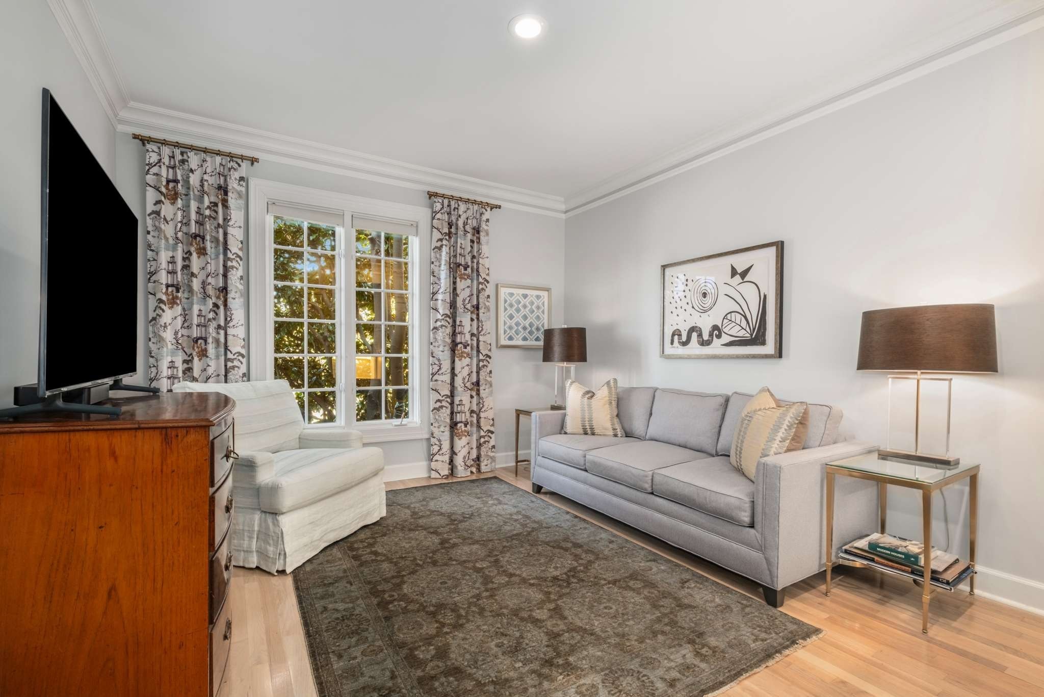 3737 West End Ave Unit: 201