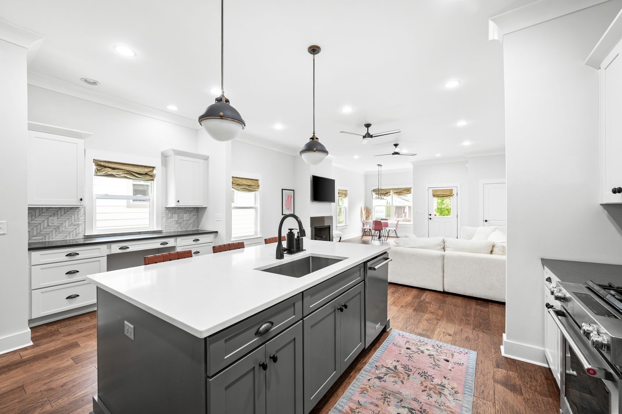 4306 Dakota Ave Unit: A