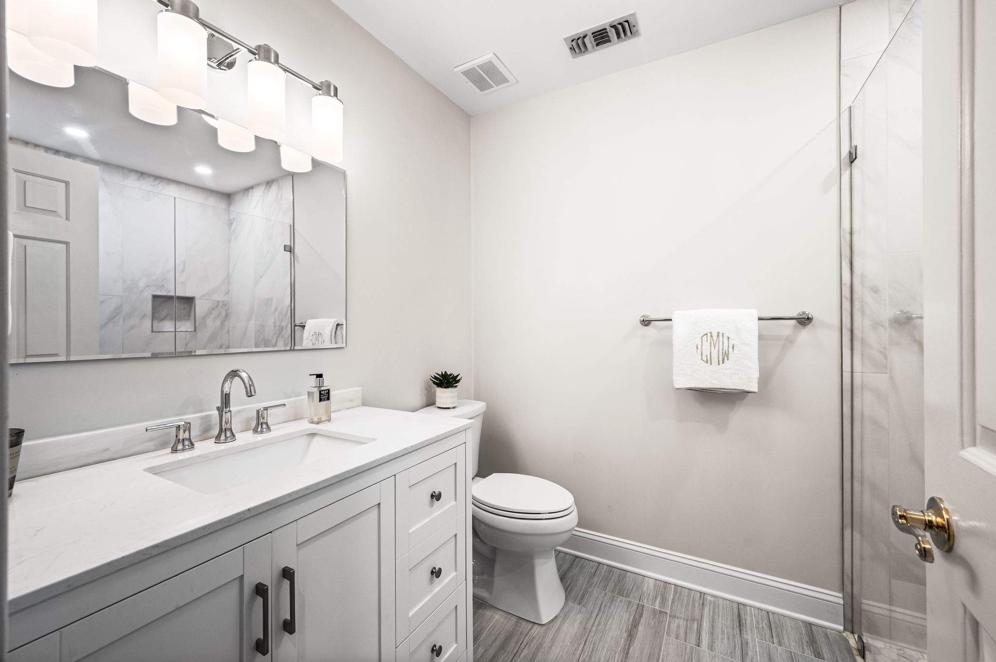 229 Hearthstone Manor Ln