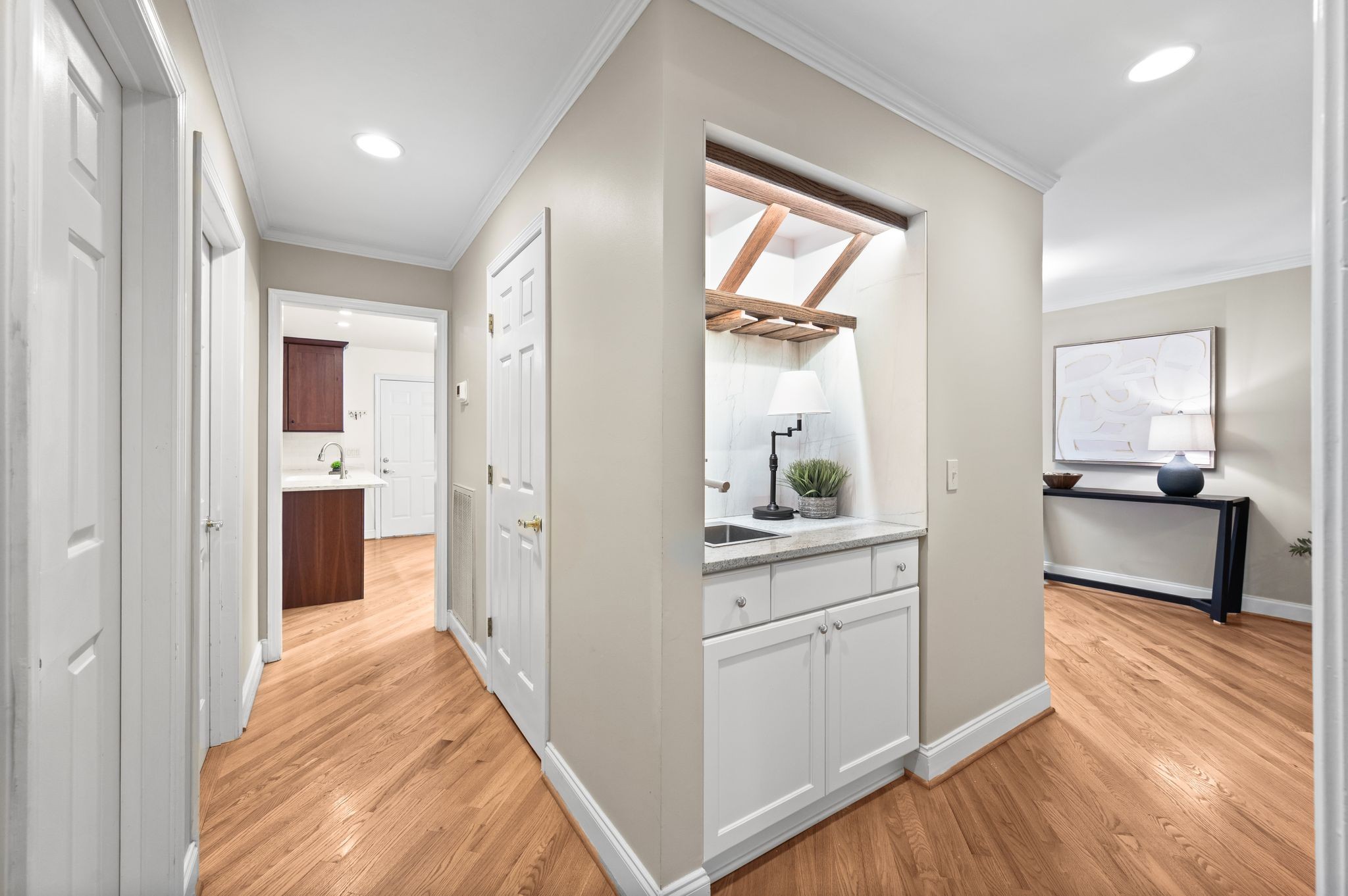 229 Hearthstone Manor Ln