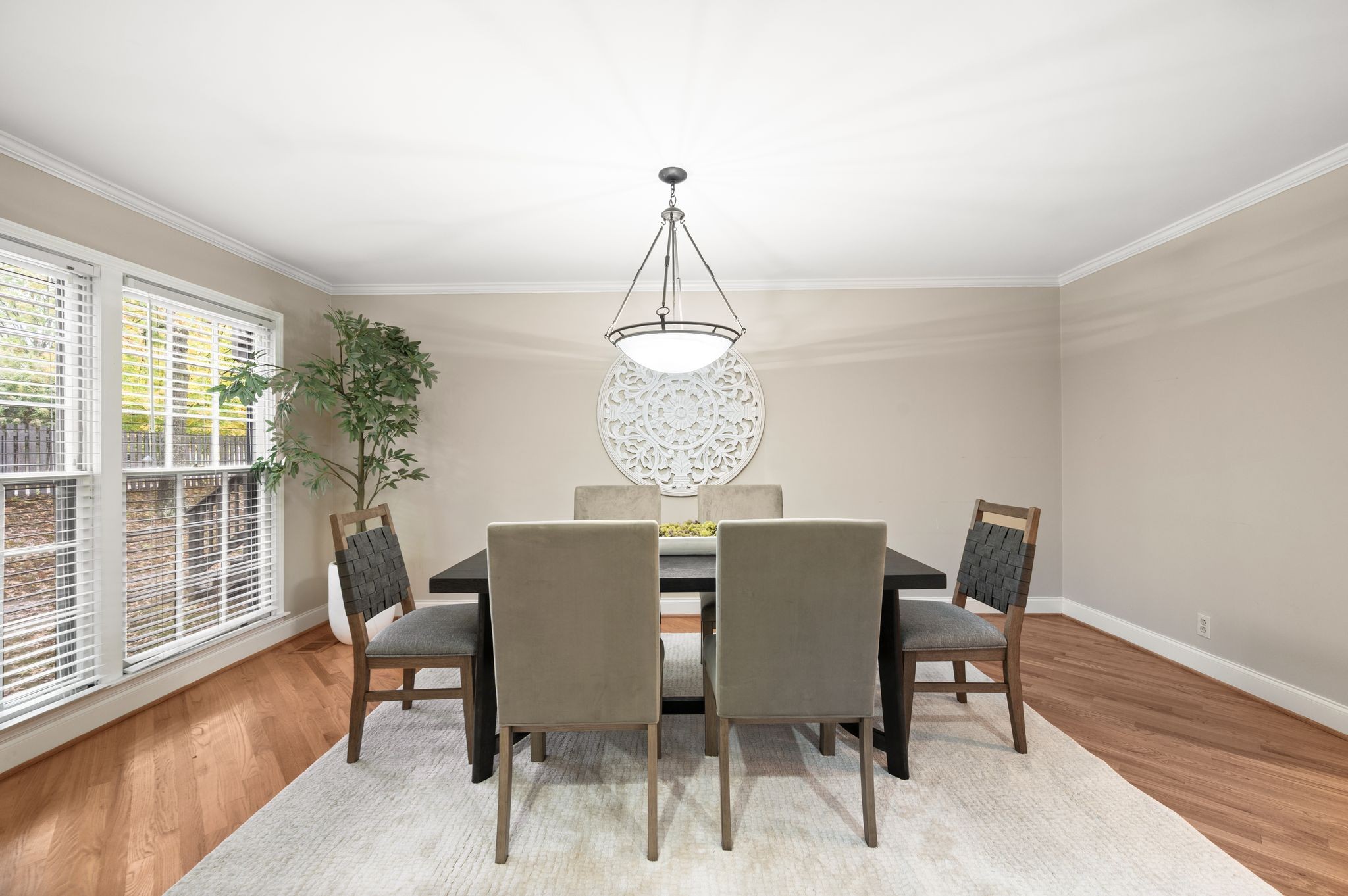 229 Hearthstone Manor Ln