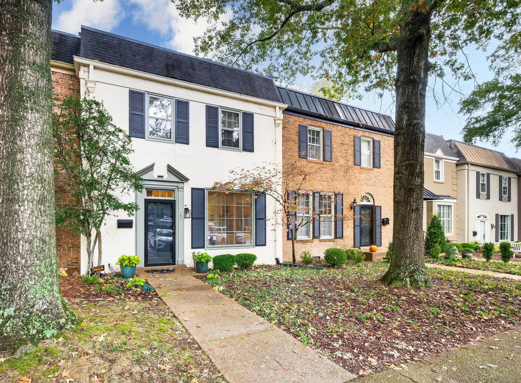 4400 Belmont Park Ter Unit: 141