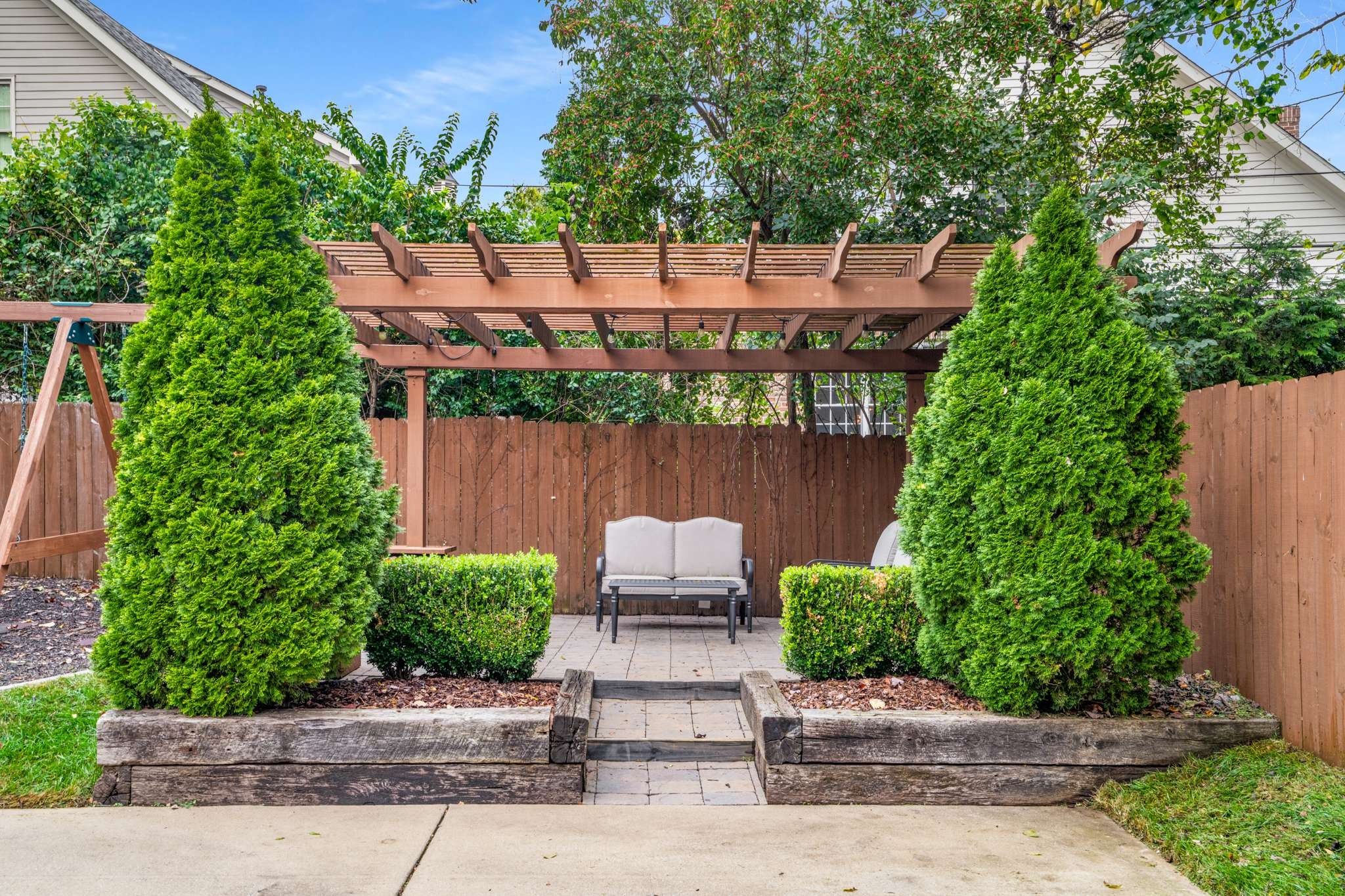 1110B Biltmore Dr