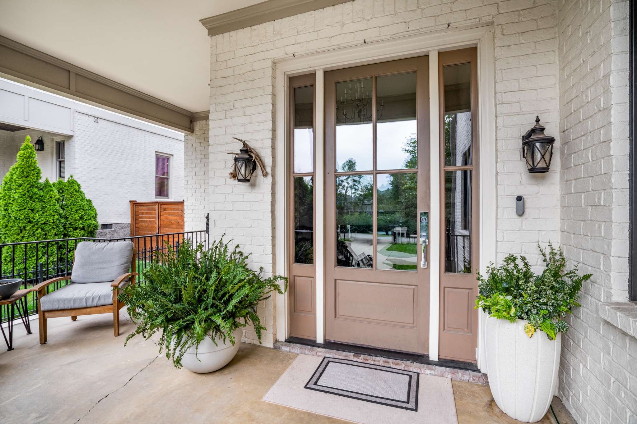 1110B Biltmore Dr