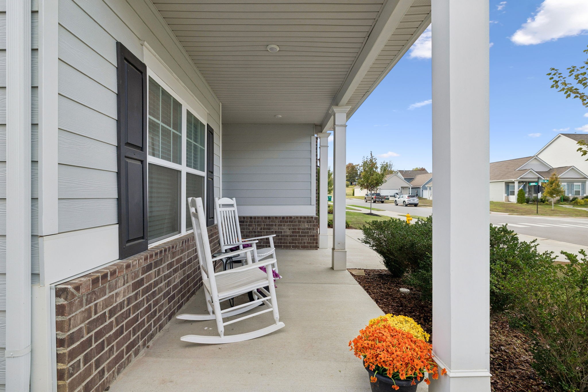 110 Gatwick Dr