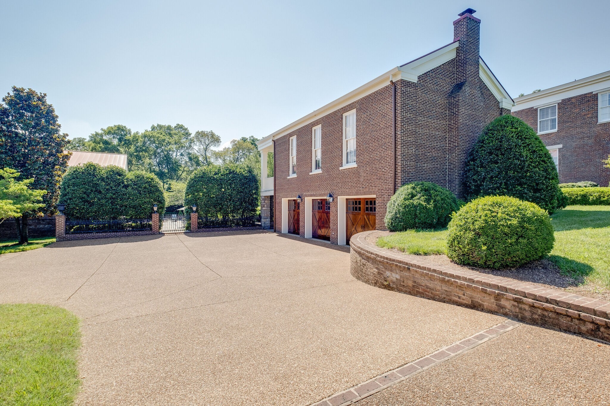 1711 Old Hillsboro Rd