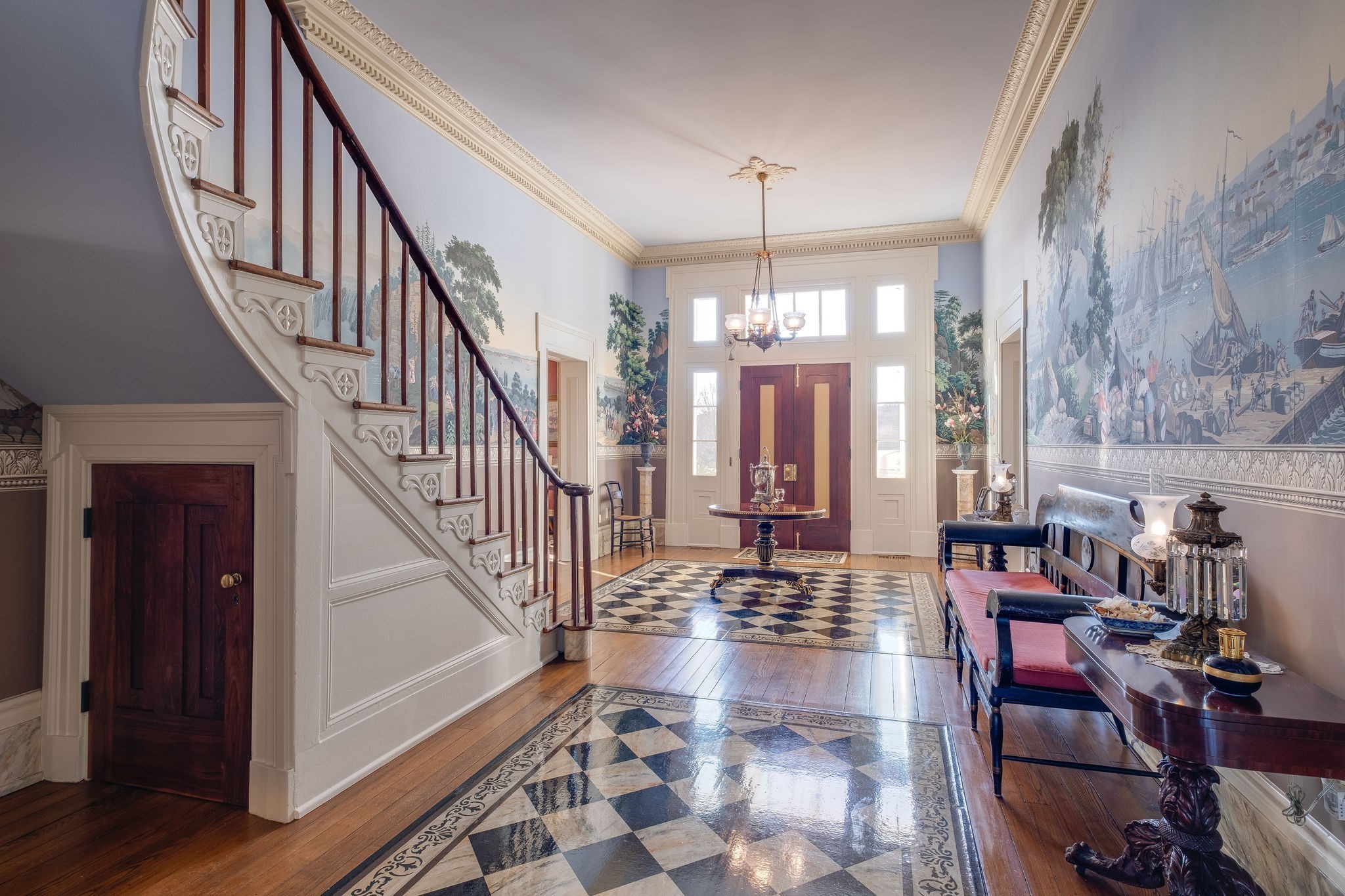 1711 Old Hillsboro Rd