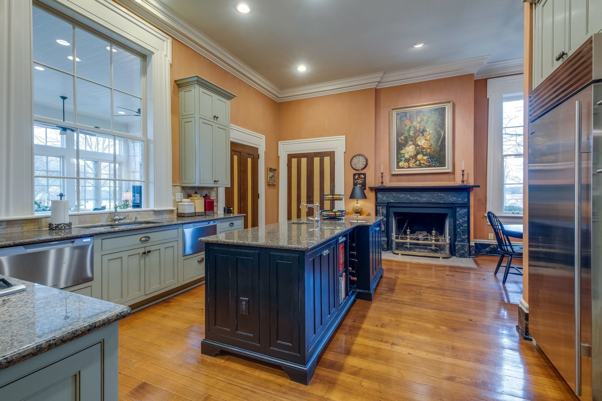 1711 Old Hillsboro Rd