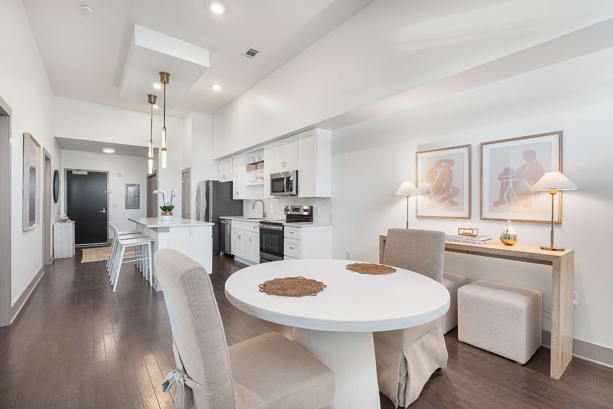 2407 8th Ave, S Unit: 205