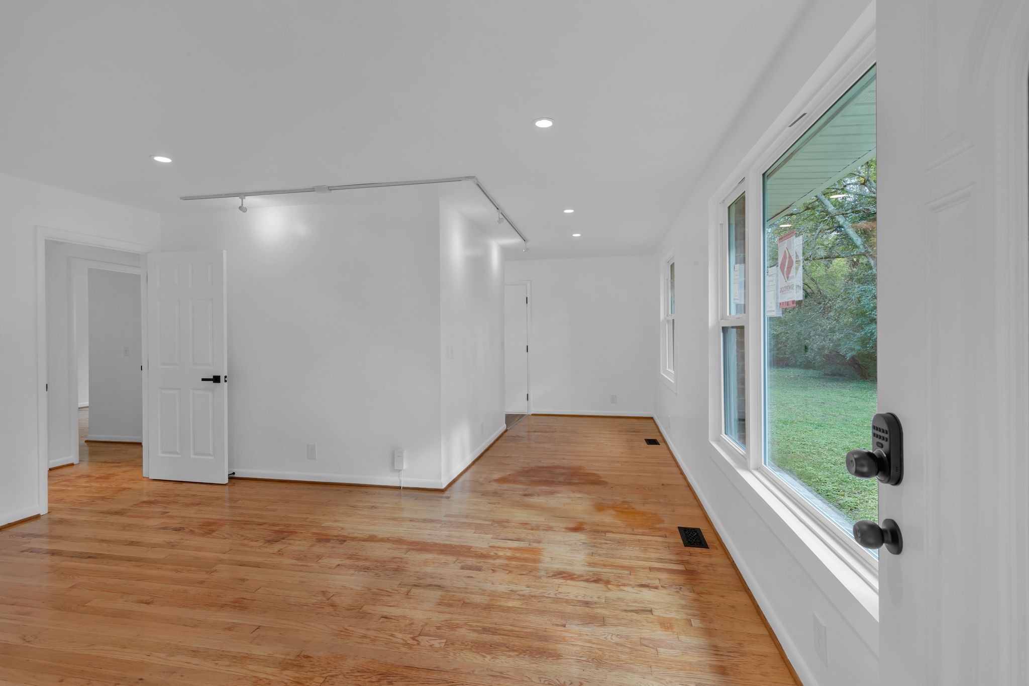 3638 Estes Rd