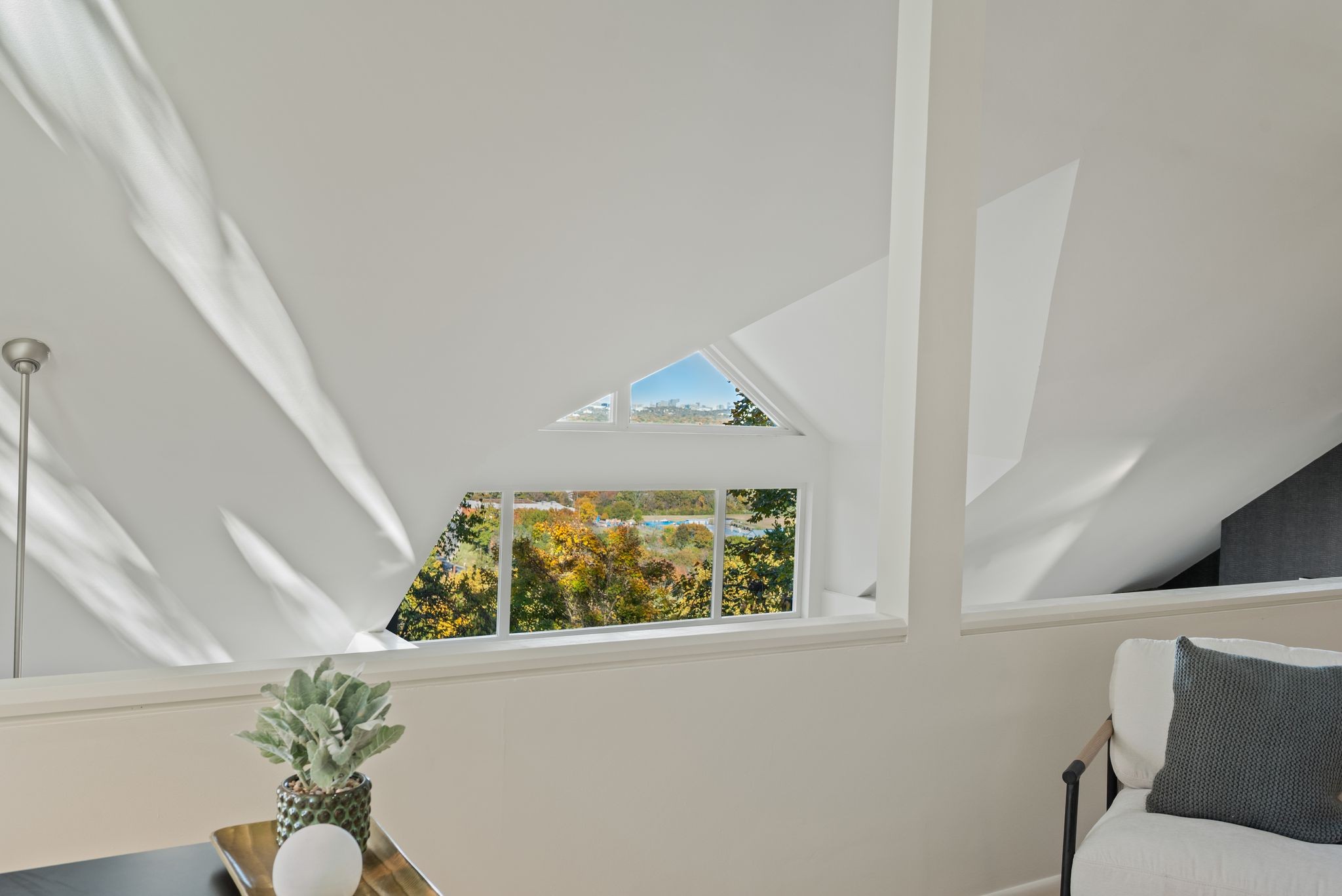 589 Harpeth Trace Dr