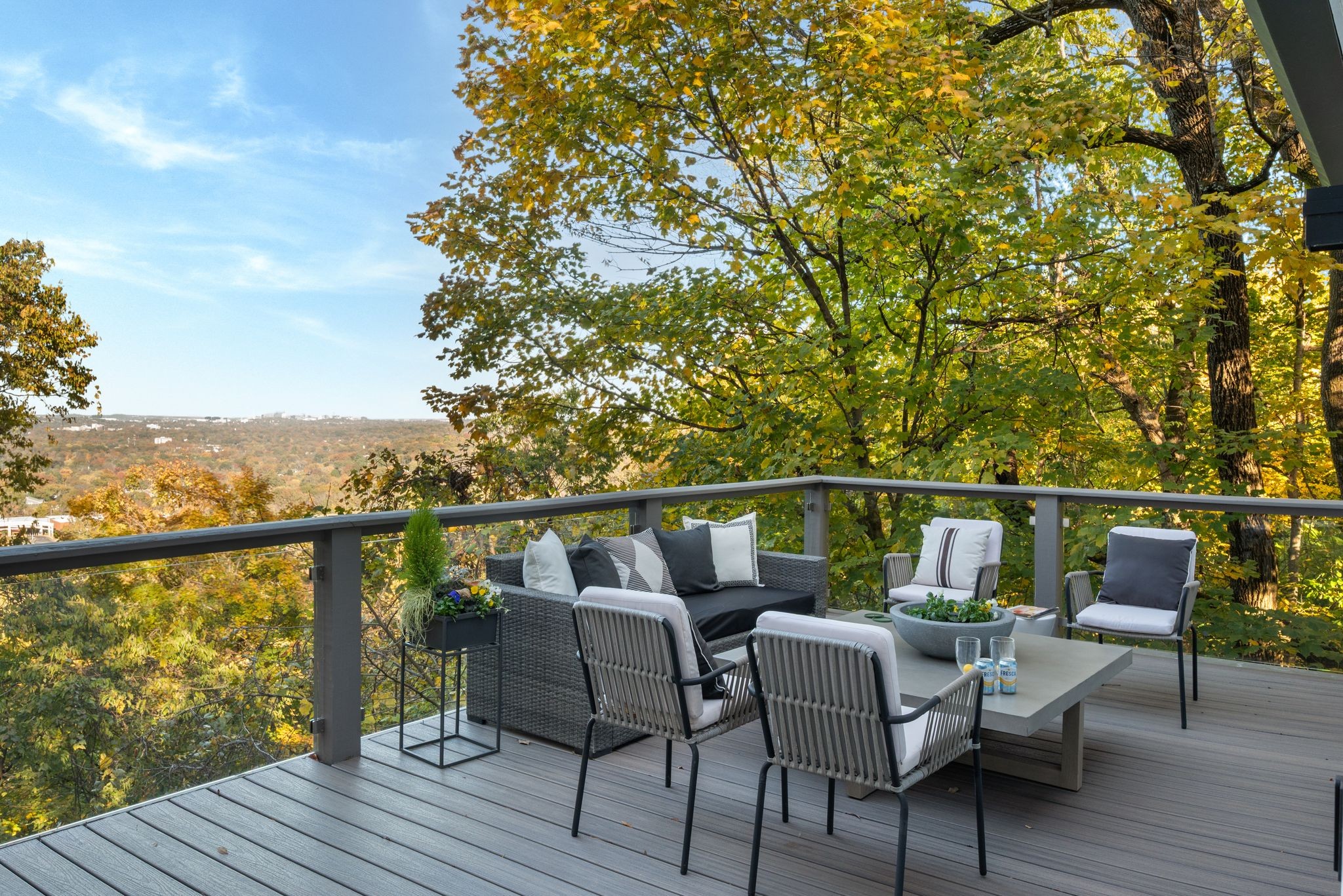 589 Harpeth Trace Dr