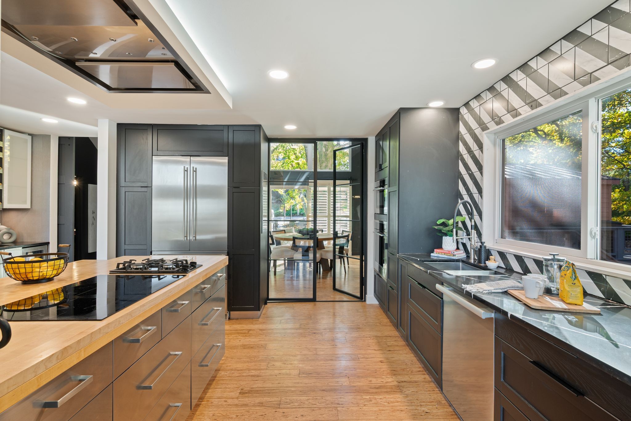 589 Harpeth Trace Dr