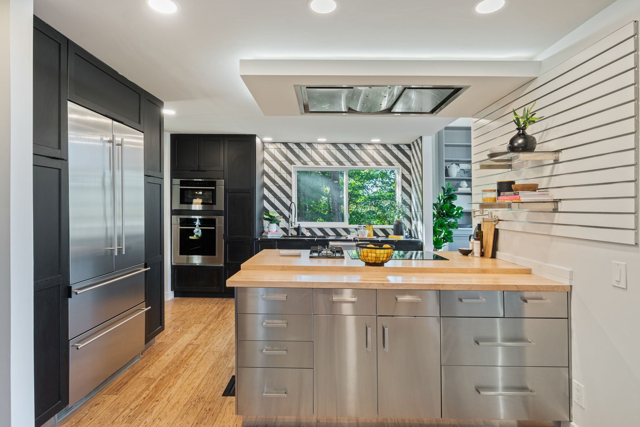 589 Harpeth Trace Dr