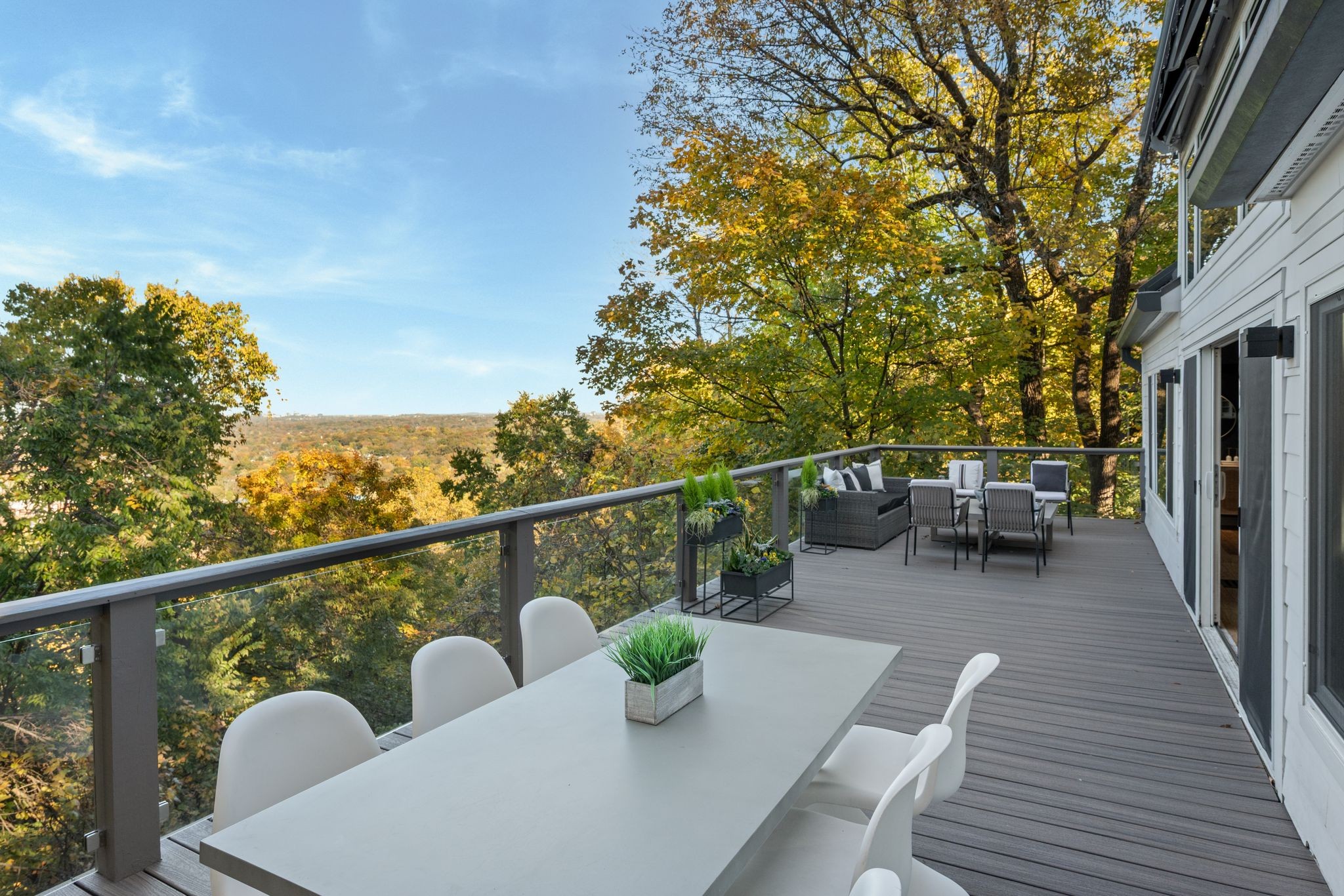 589 Harpeth Trace Dr