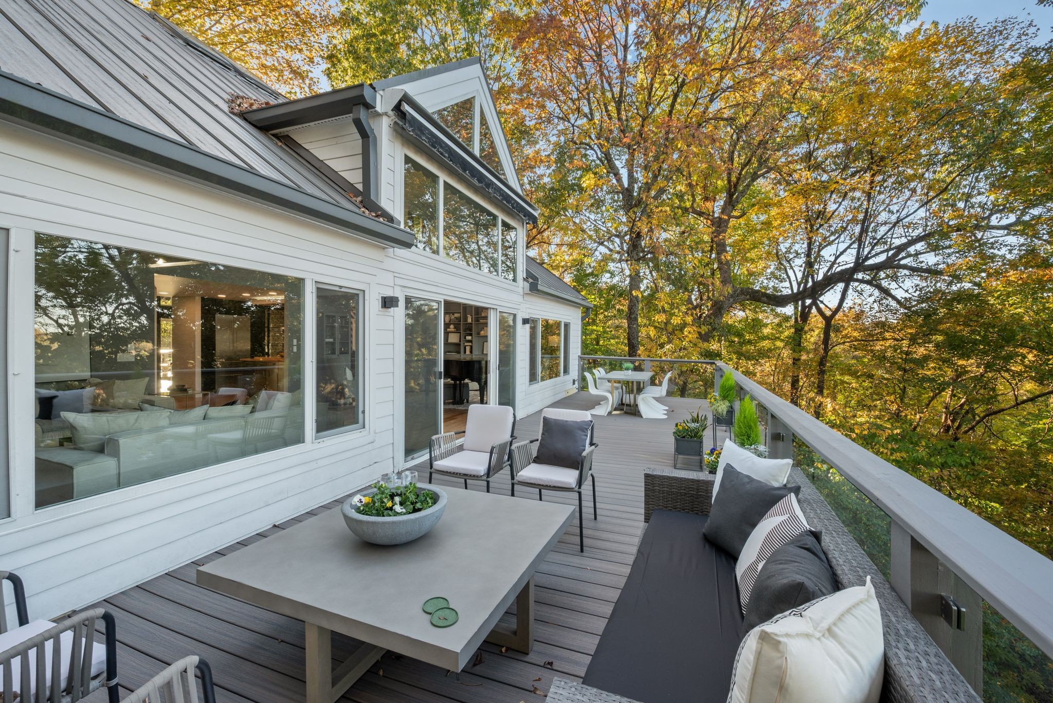 589 Harpeth Trace Dr