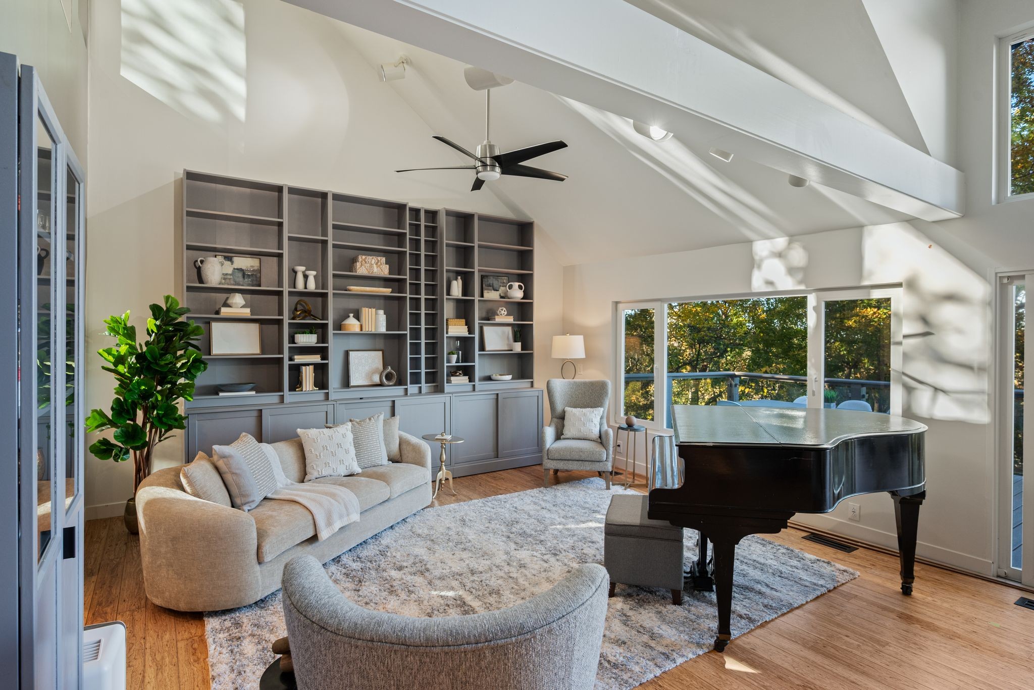 589 Harpeth Trace Dr