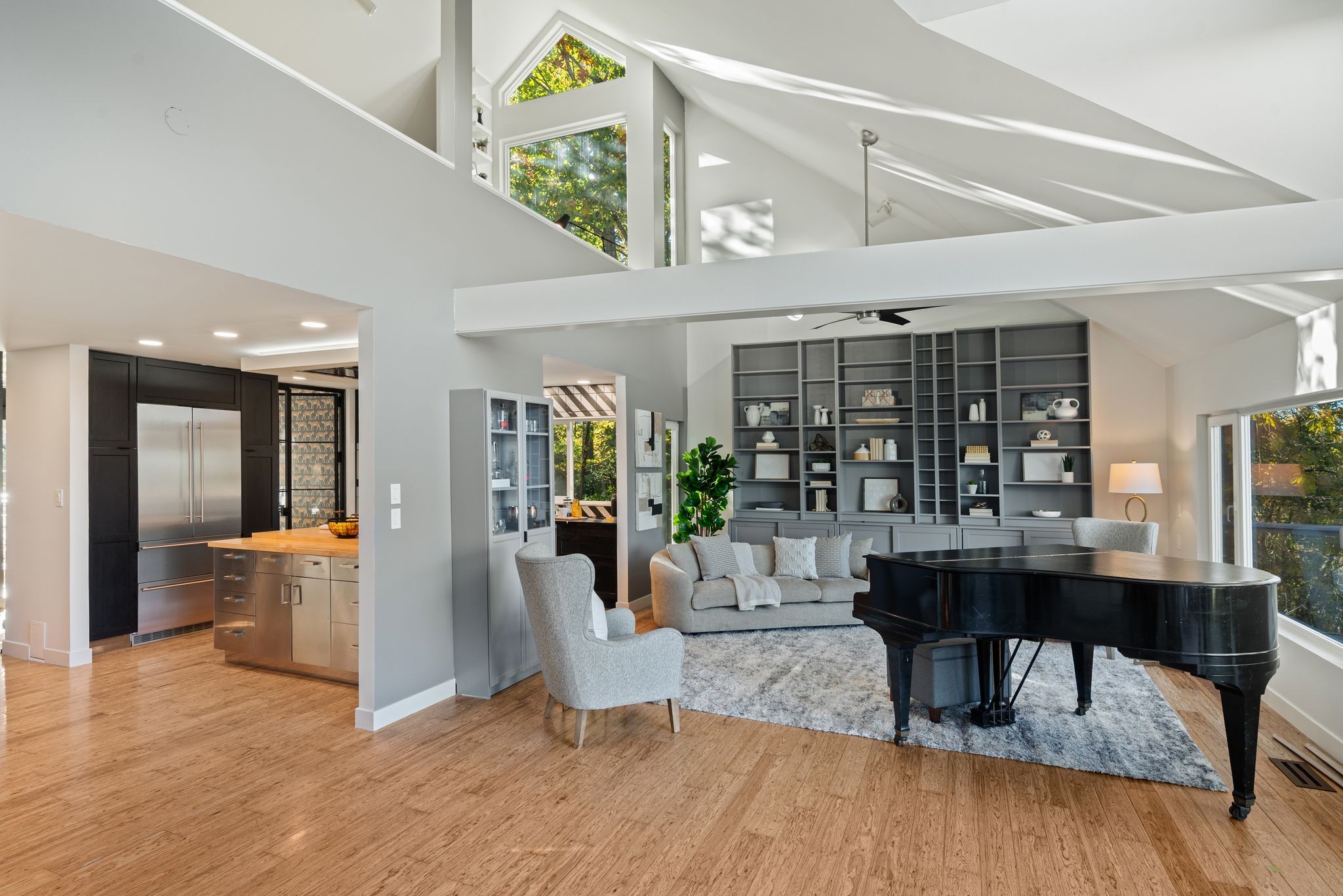 589 Harpeth Trace Dr