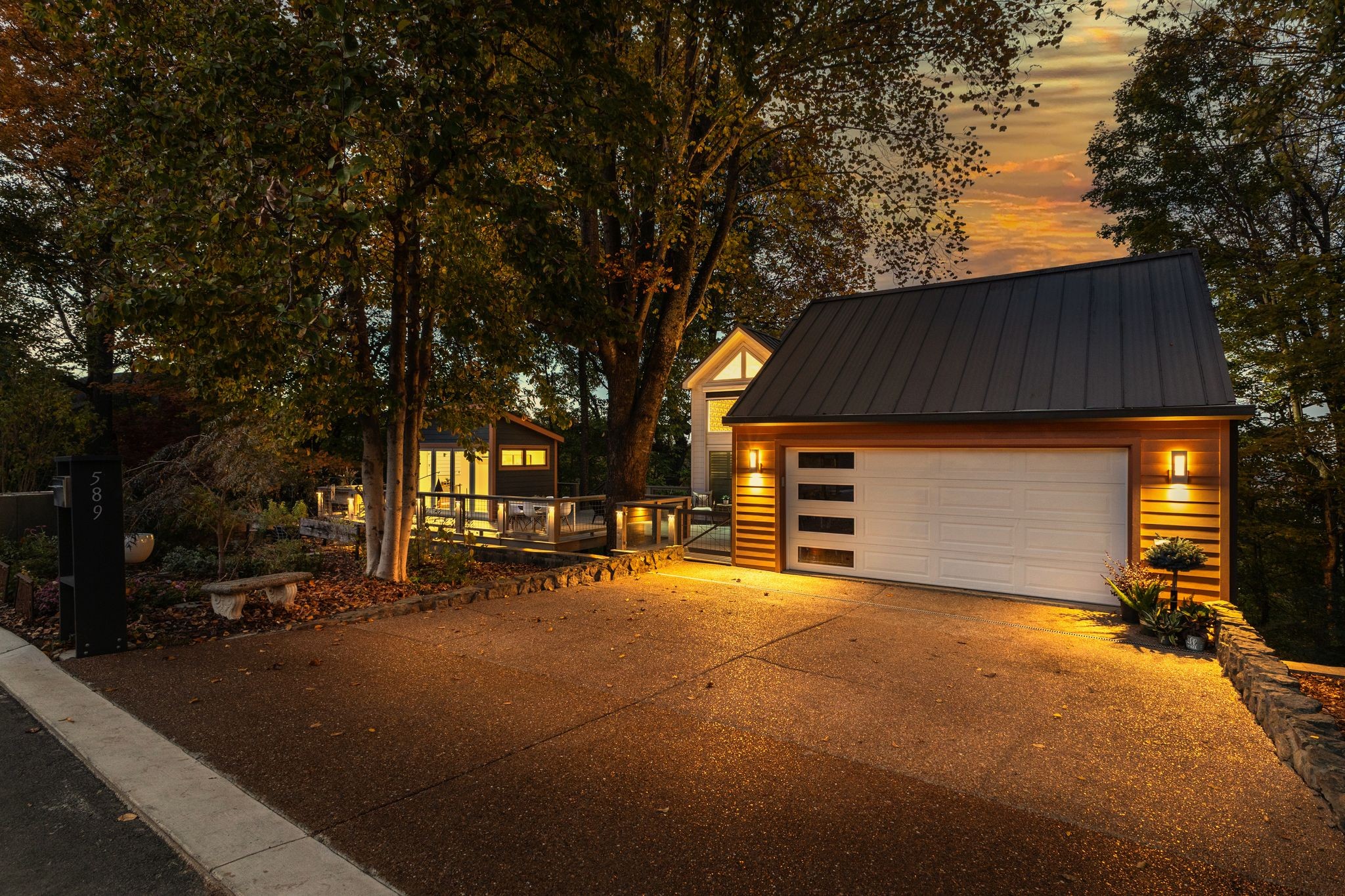 589 Harpeth Trace Dr