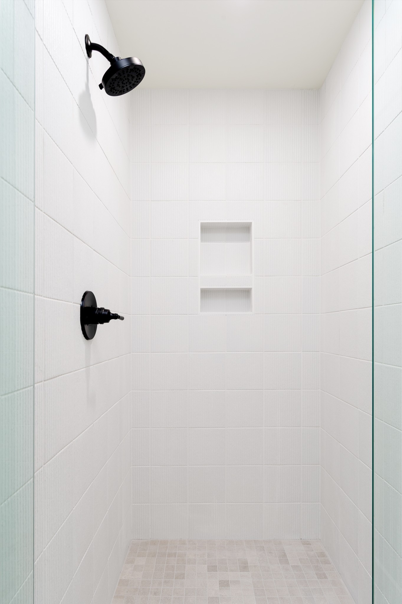 504 Edwin St Unit: 1