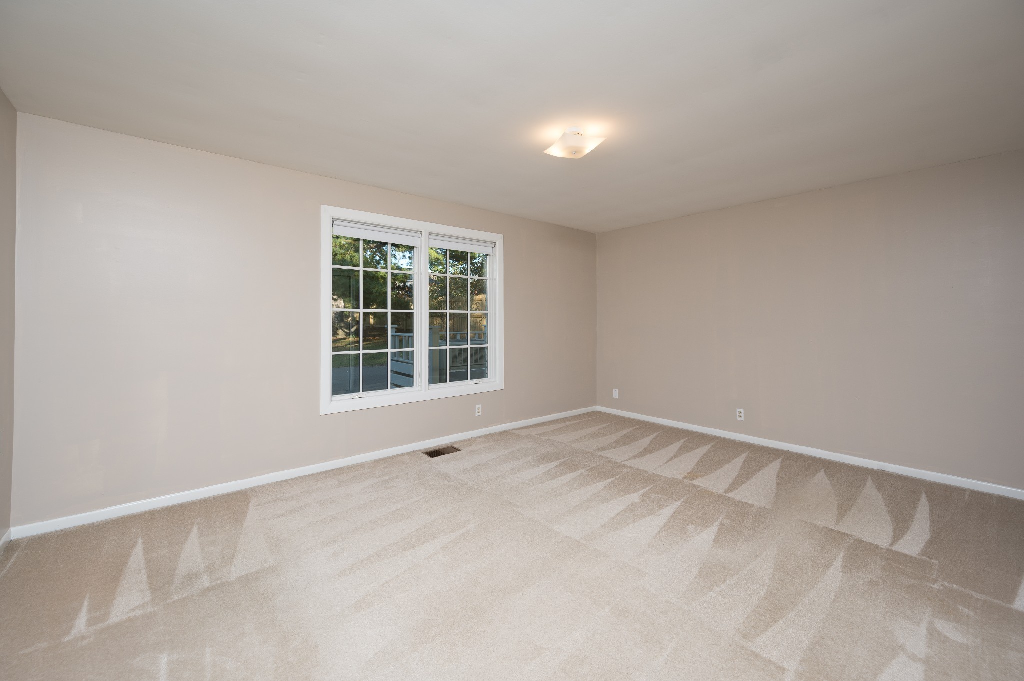 108 Brookfield Ave Unit: B