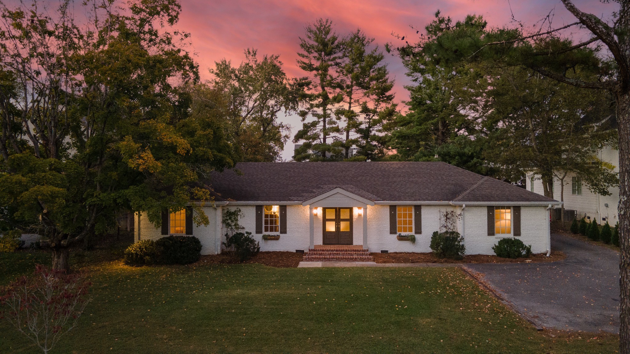 108 Brookfield Ave Unit: B