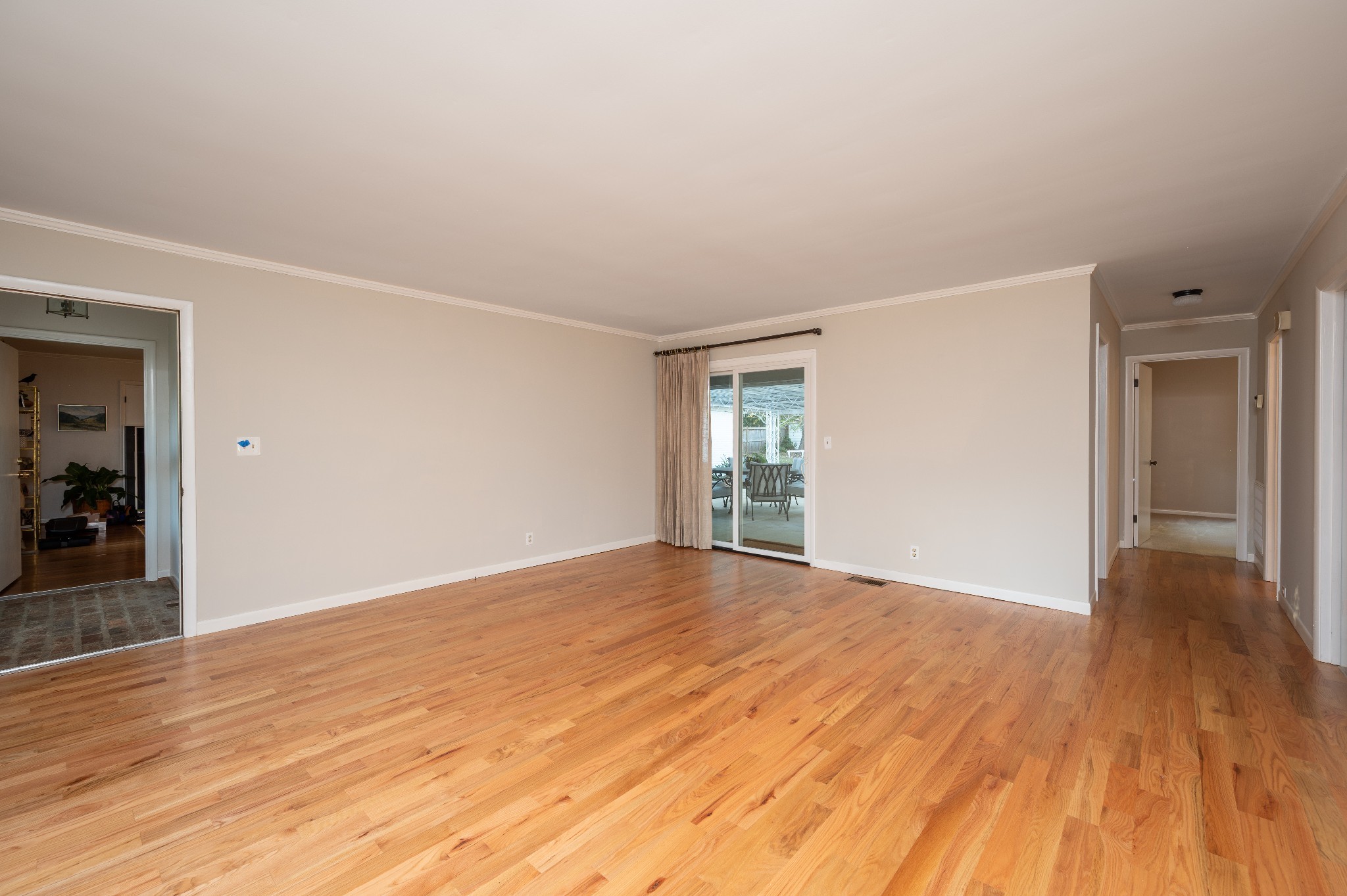 108 Brookfield Ave Unit: B