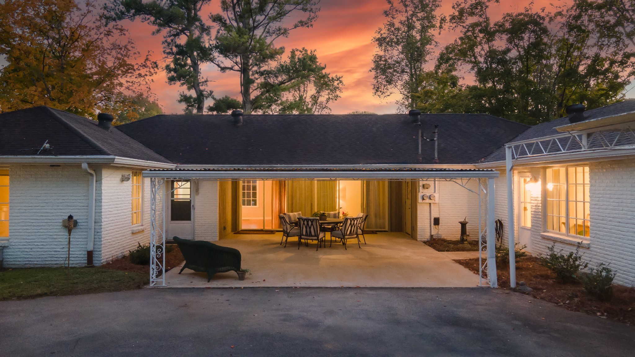 108 Brookfield Ave Unit: B