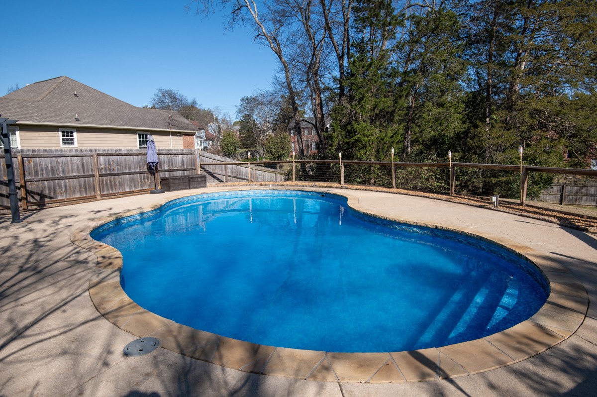 4233 New Hope Meadow Rd