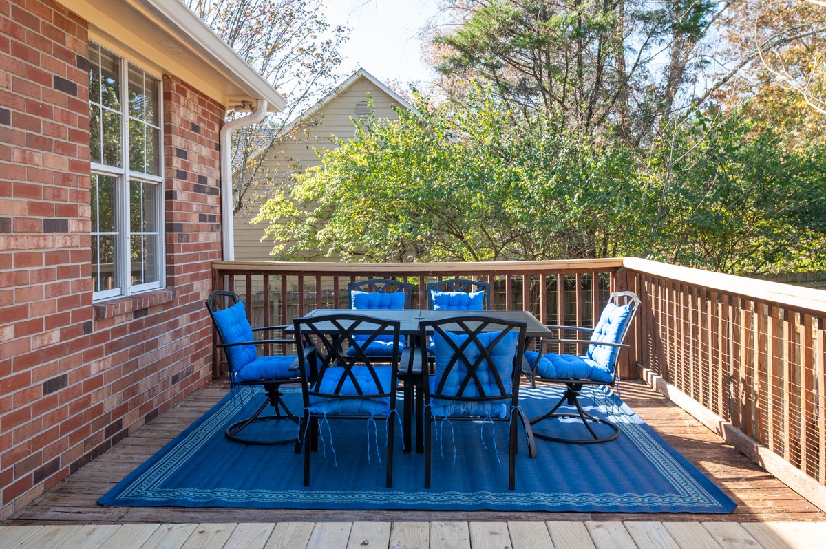 4233 New Hope Meadow Rd