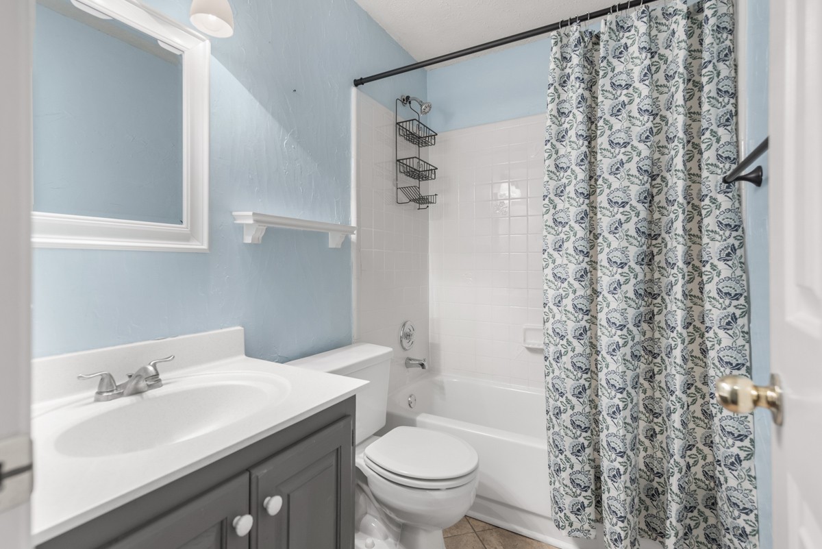 4233 New Hope Meadow Rd