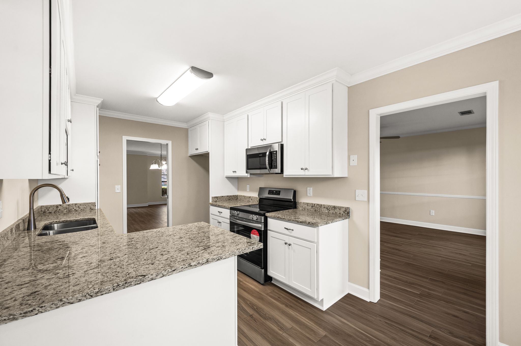 8936 Sawyer Brown Rd