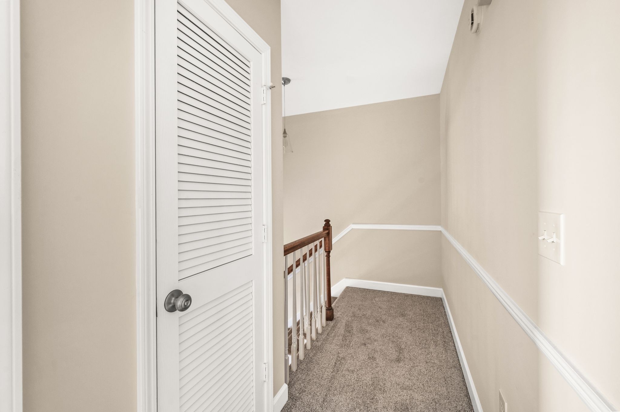 8936 Sawyer Brown Rd