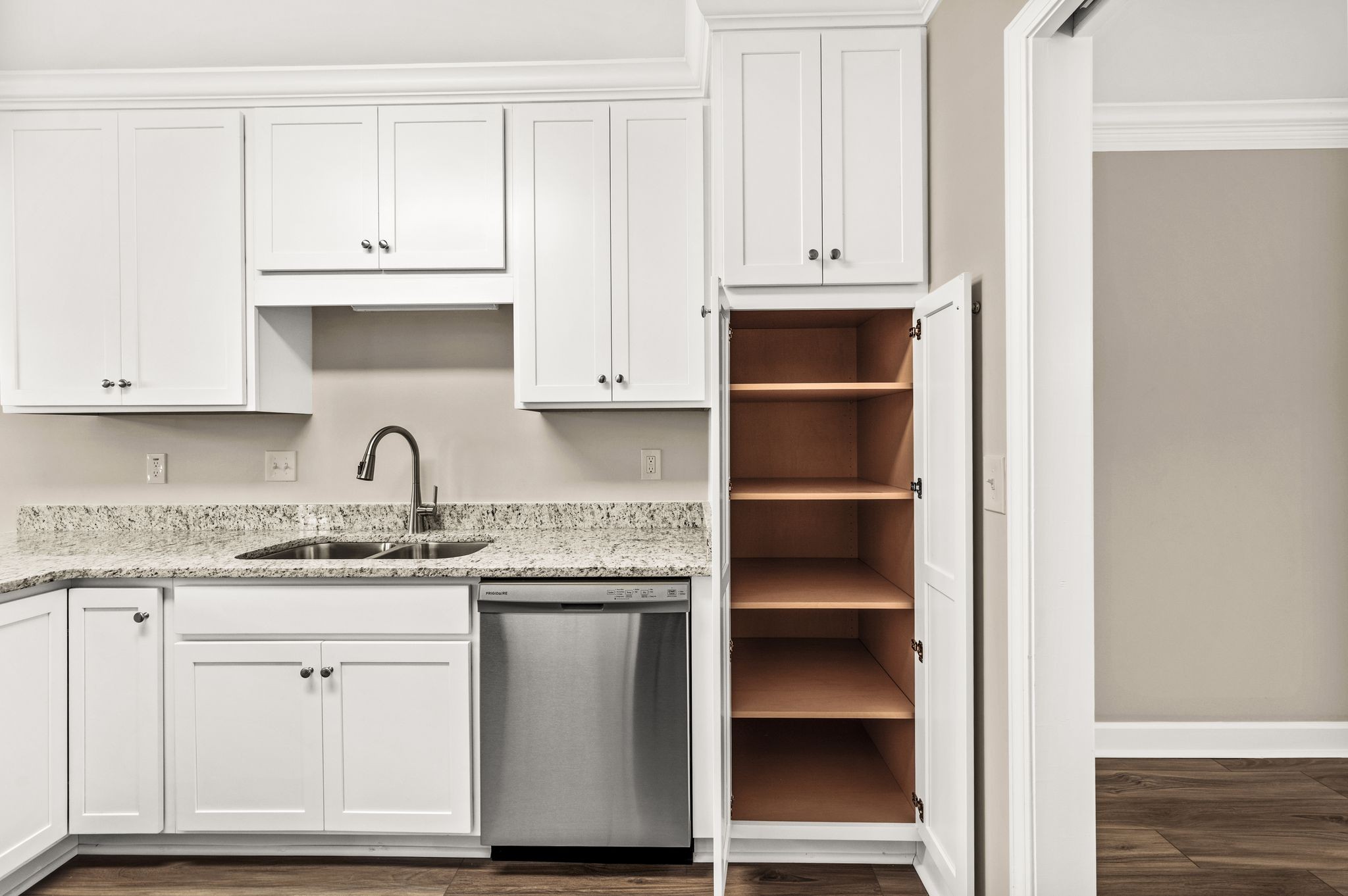 8936 Sawyer Brown Rd