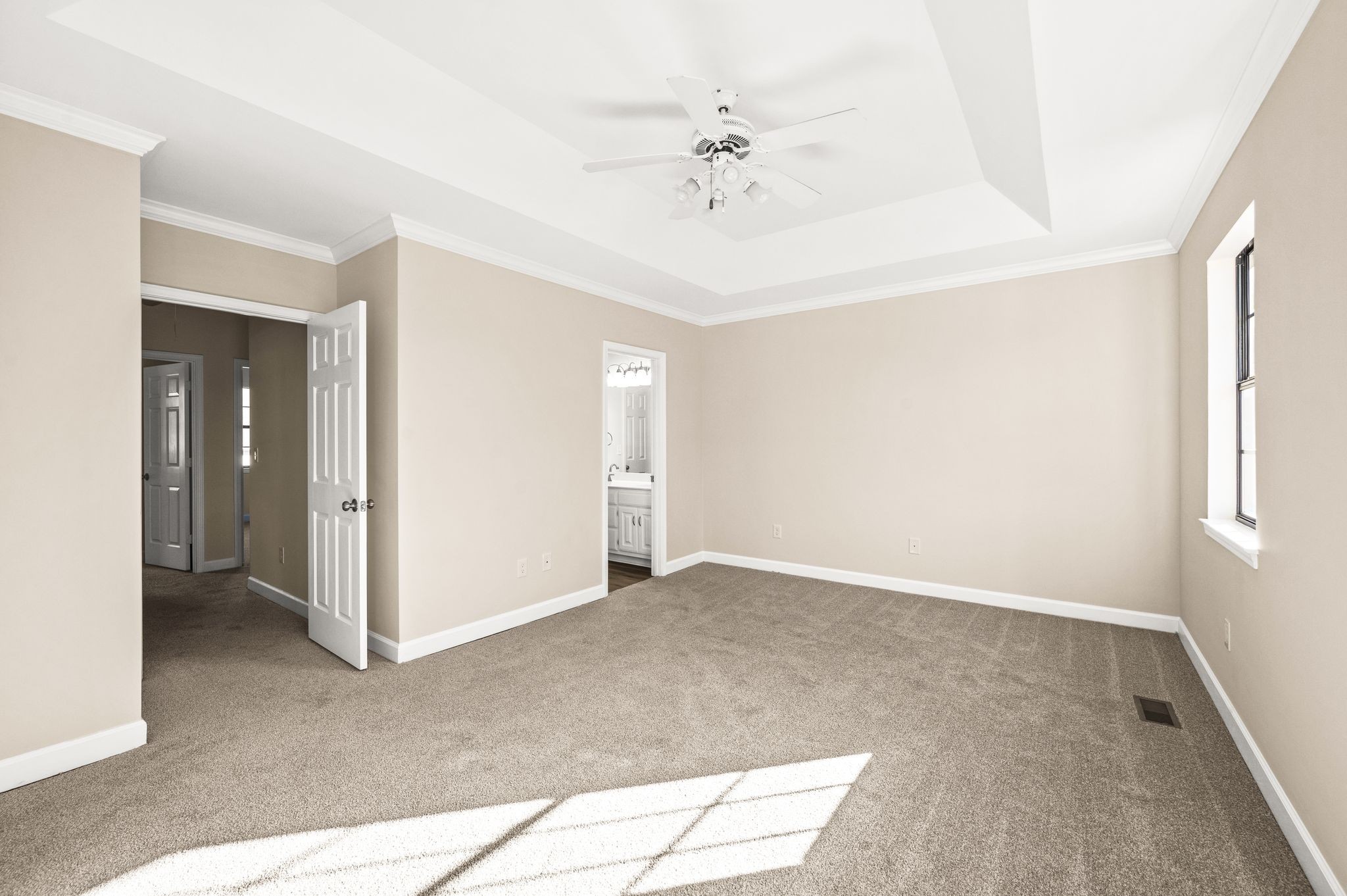 8936 Sawyer Brown Rd