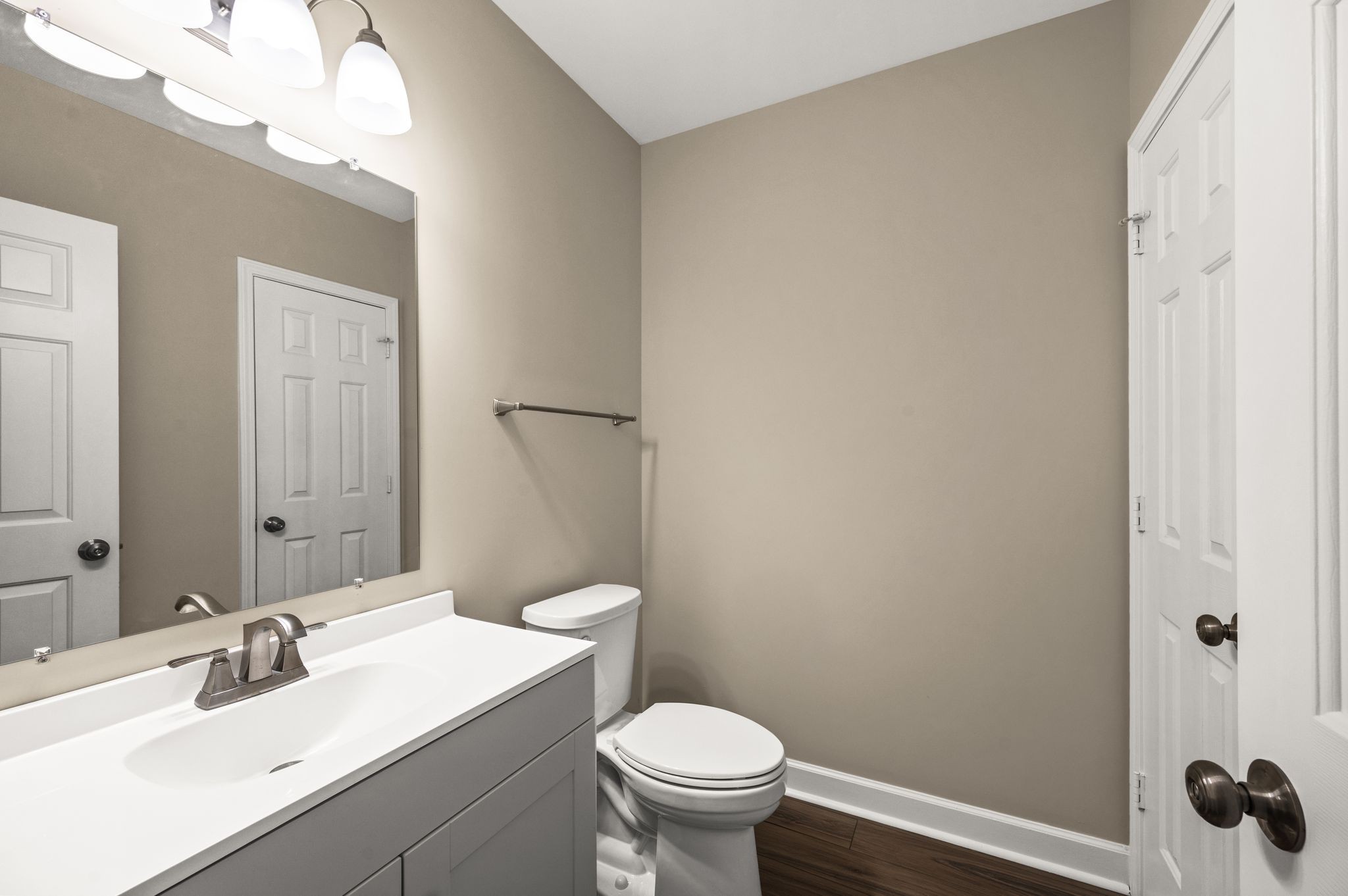 8936 Sawyer Brown Rd