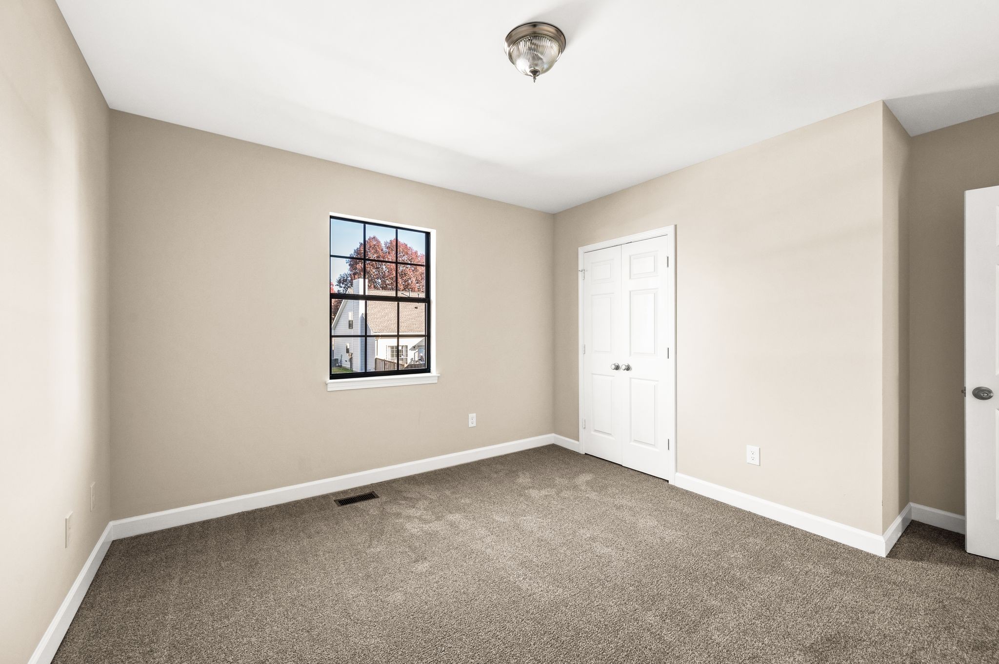 8936 Sawyer Brown Rd