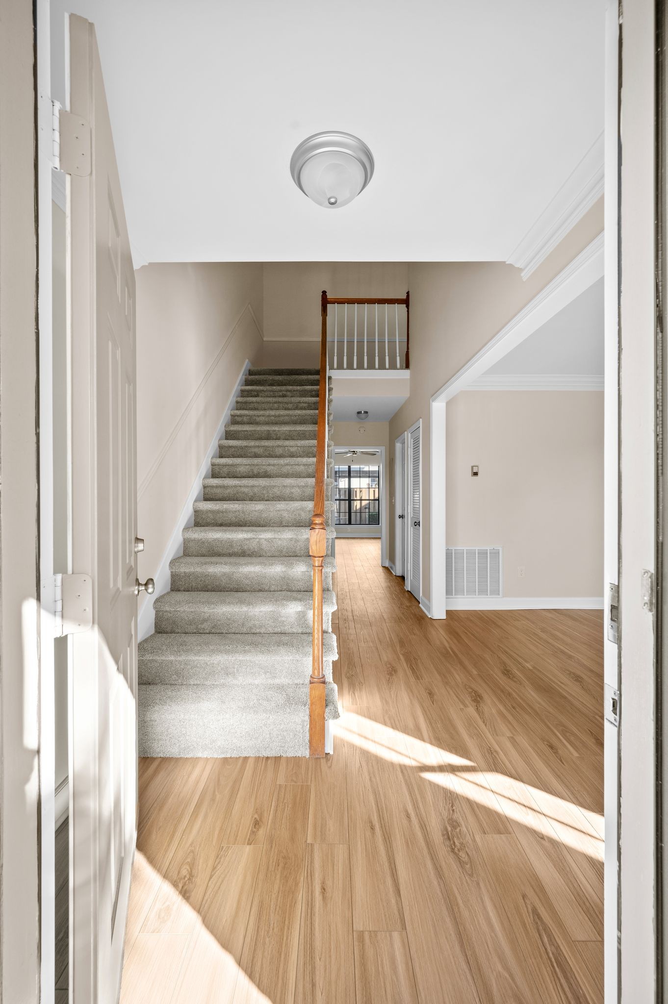 8936 Sawyer Brown Rd