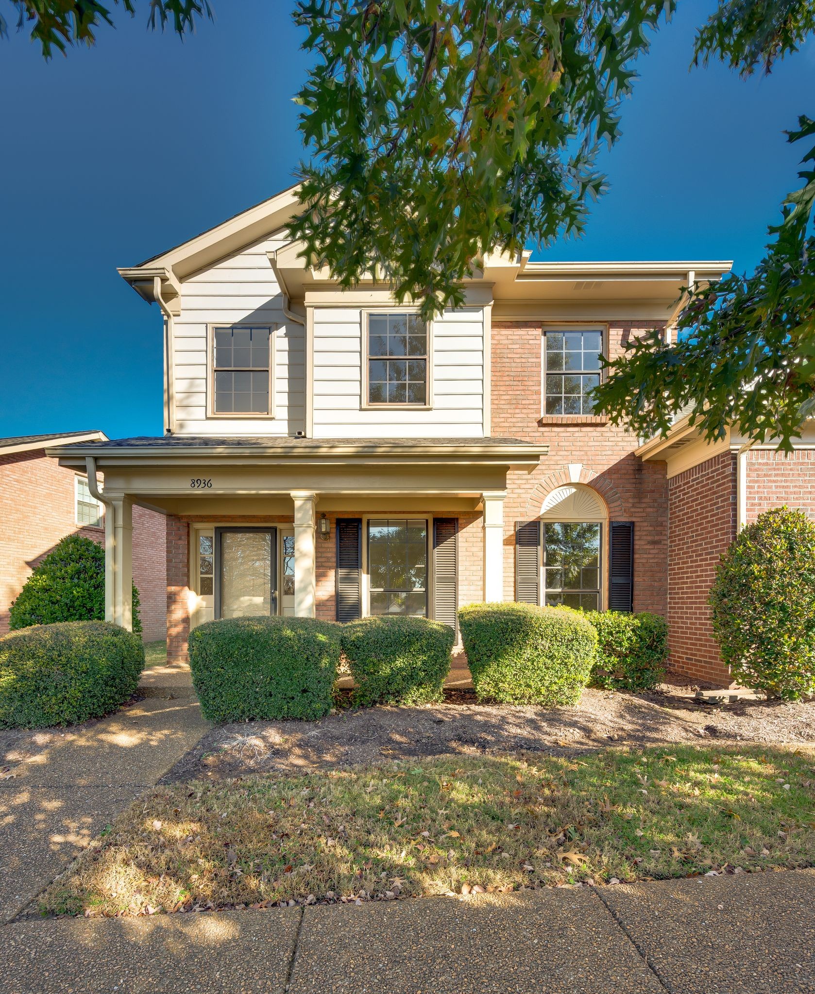 8936 Sawyer Brown Rd