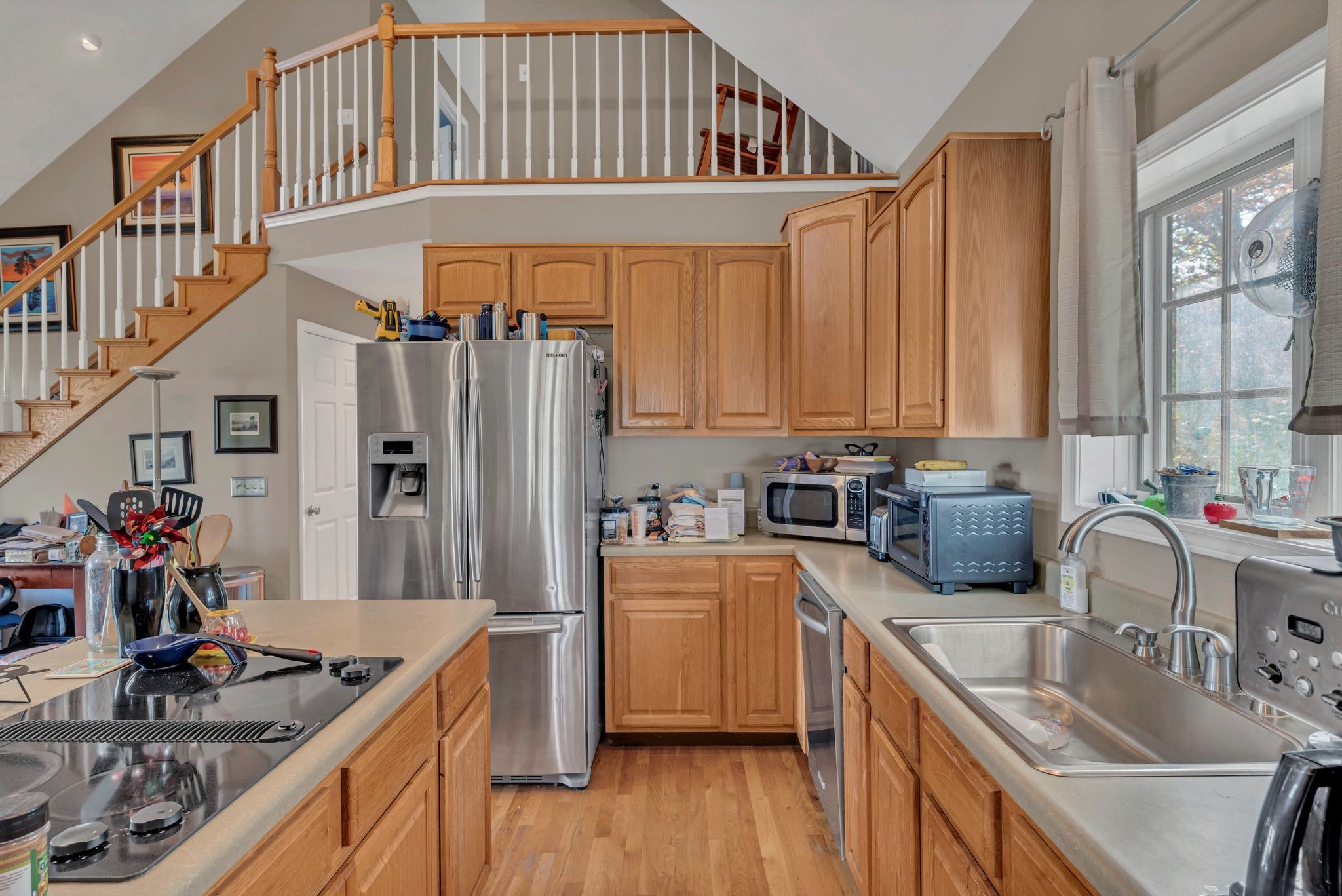 8242 River Road Pike